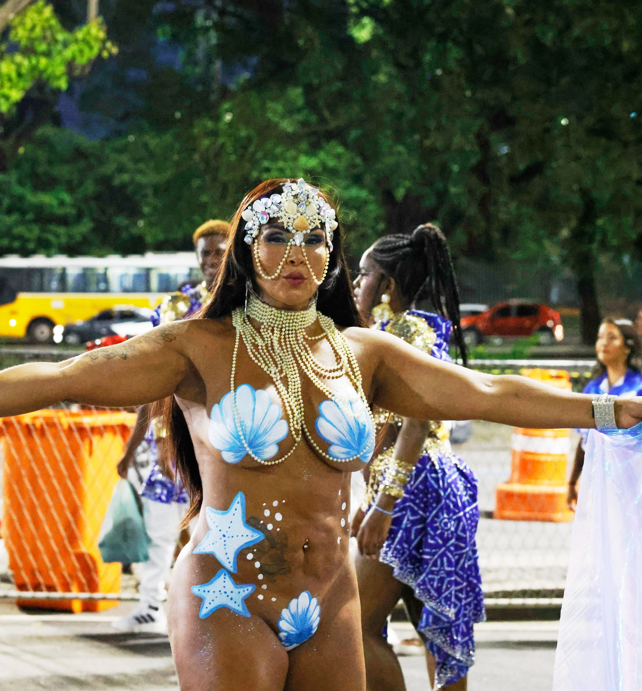 ACimadaHora.25 64.jpg