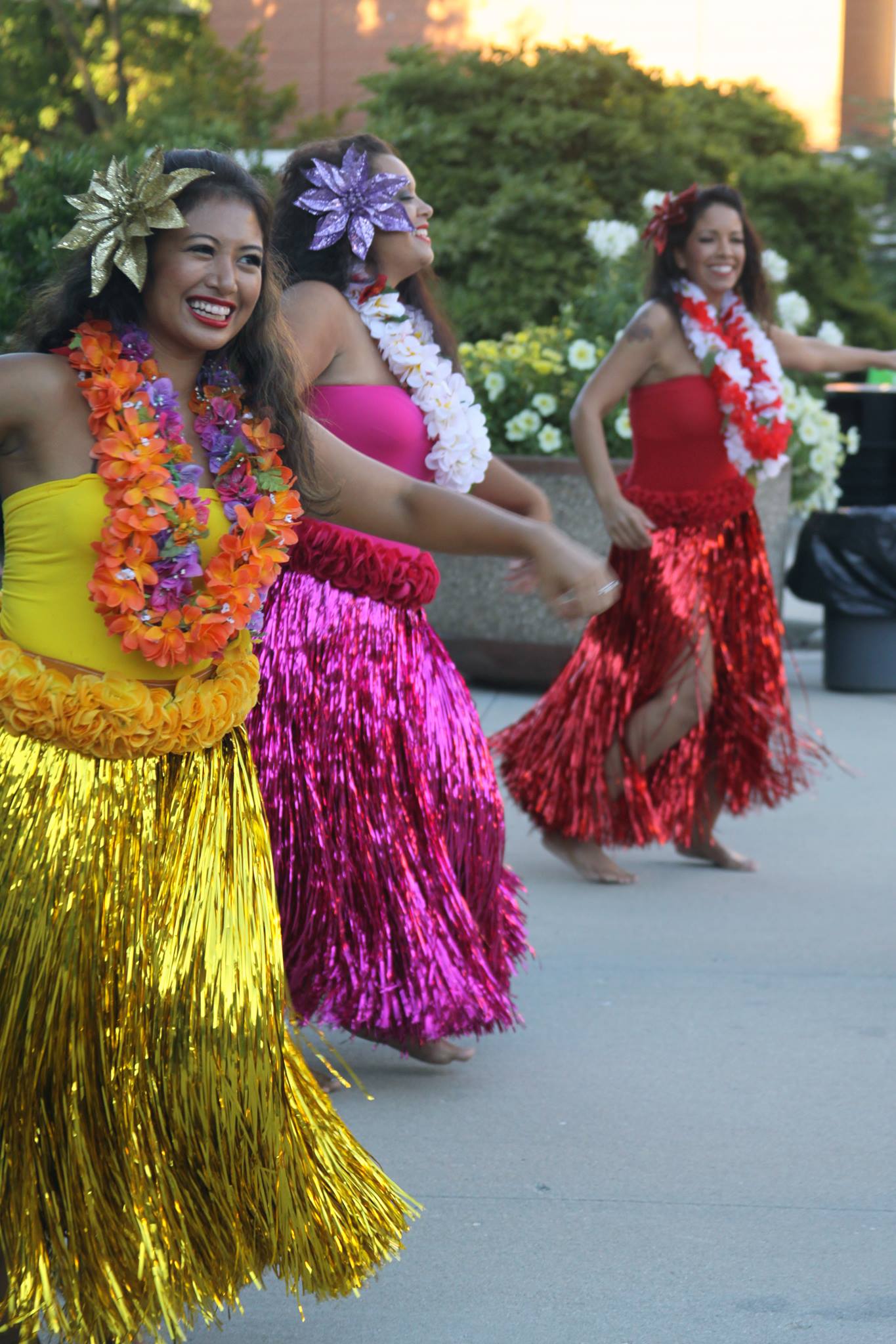 Hollywood/ Hapa-Haole Hula Performance at the University of Wisconsin, Milwaukee