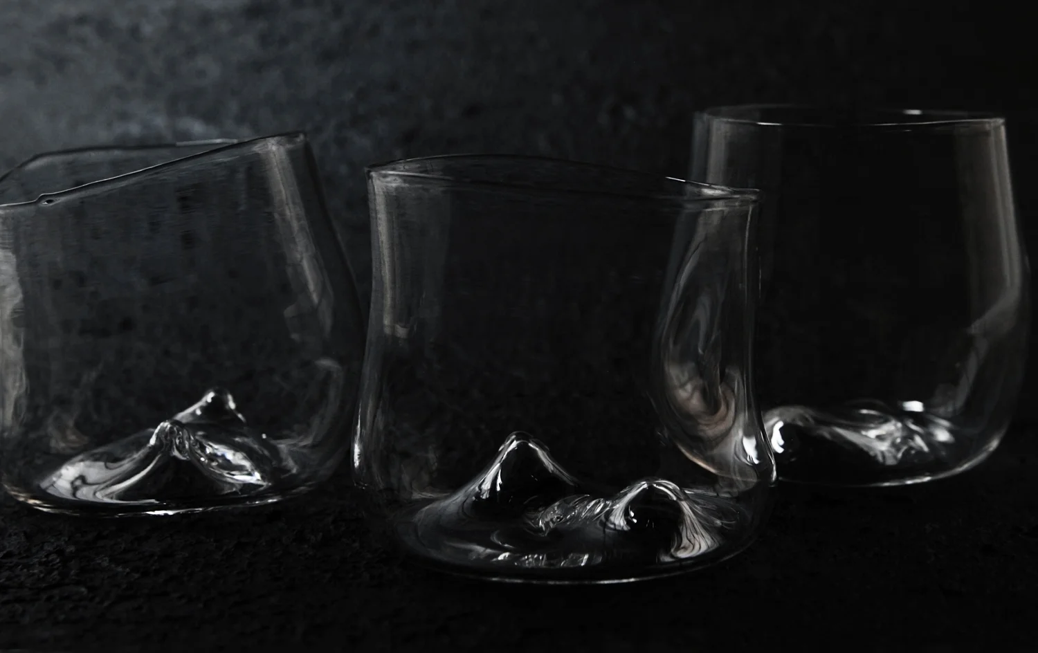  uneven edges ask the brain to actually see the glass rather than structure a perception based on previously experienced forms 