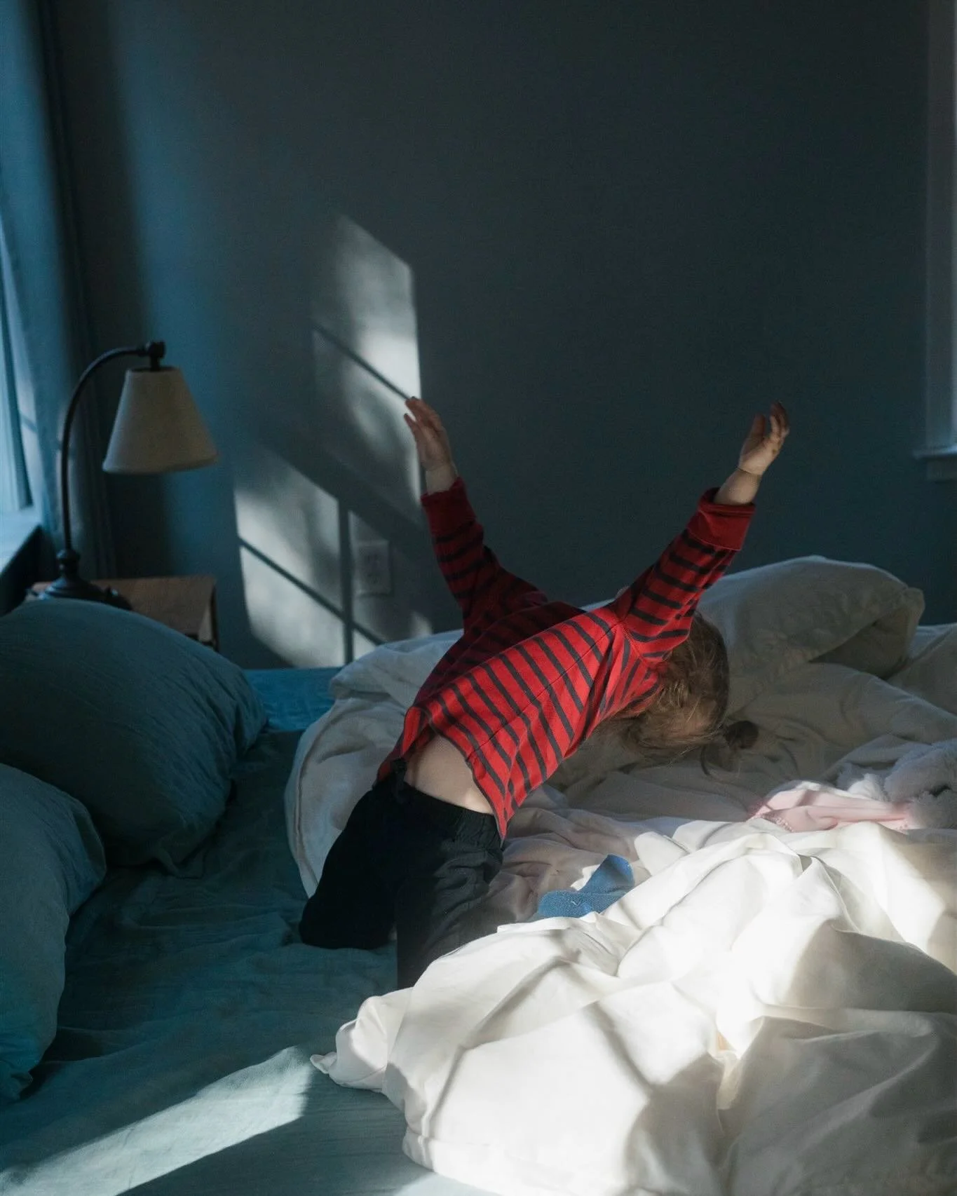 Remi almost 3 // every time I photograph this family I think. .  these people sure know how to love. And then I leave feeling better about the world. No small thing. 

@shantiraven thank you!! 

Mix of digital + 120 film ~ my new favorite duo 😊