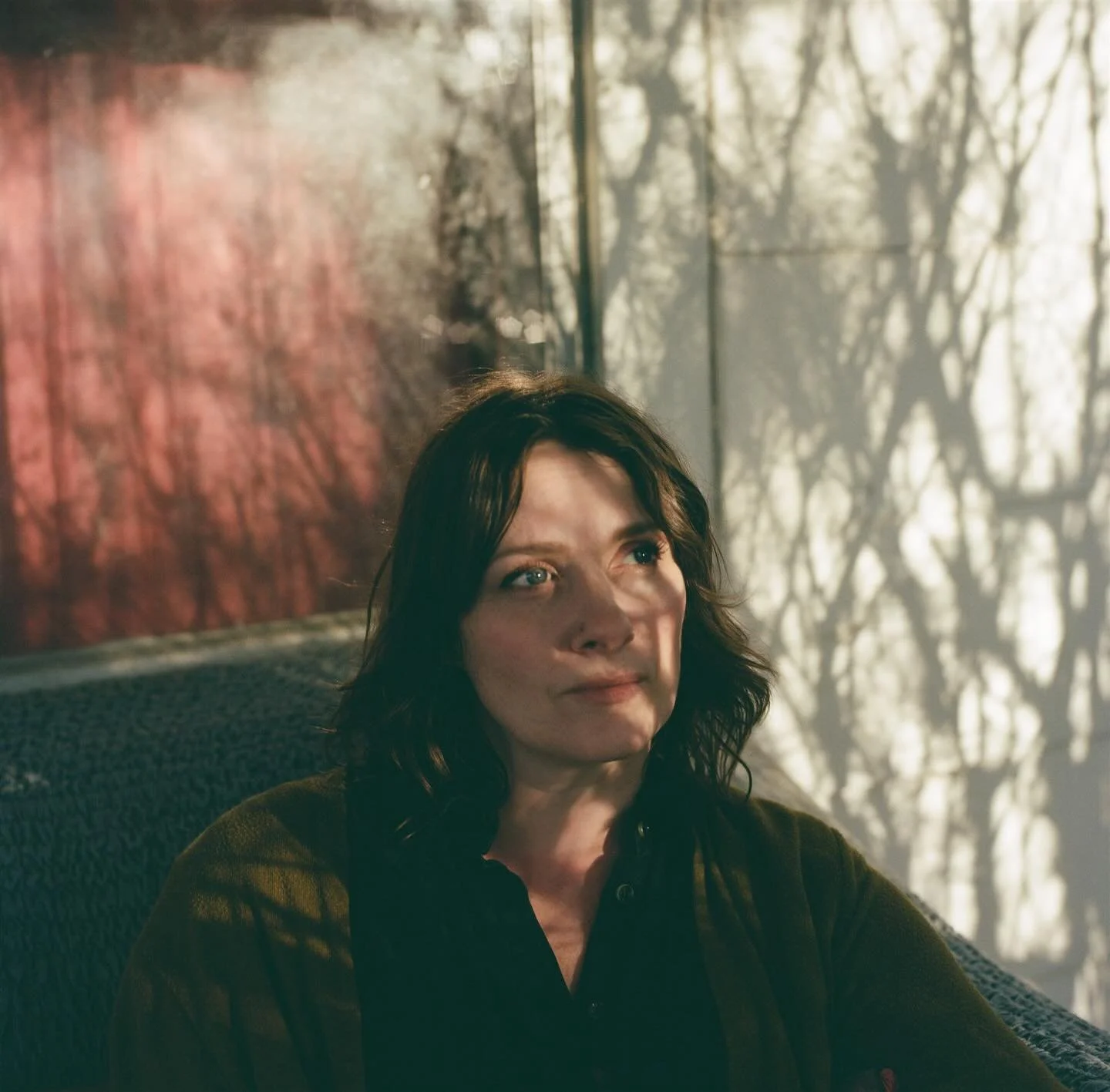 Portraits, friends ~ winter into spring ~ on the camera that makes me slow down, look down, and listen with my eyes. 

dev + scan @ballphotosupply 

🌸 @enowenphotography 🌸 @callyopecan 🌸