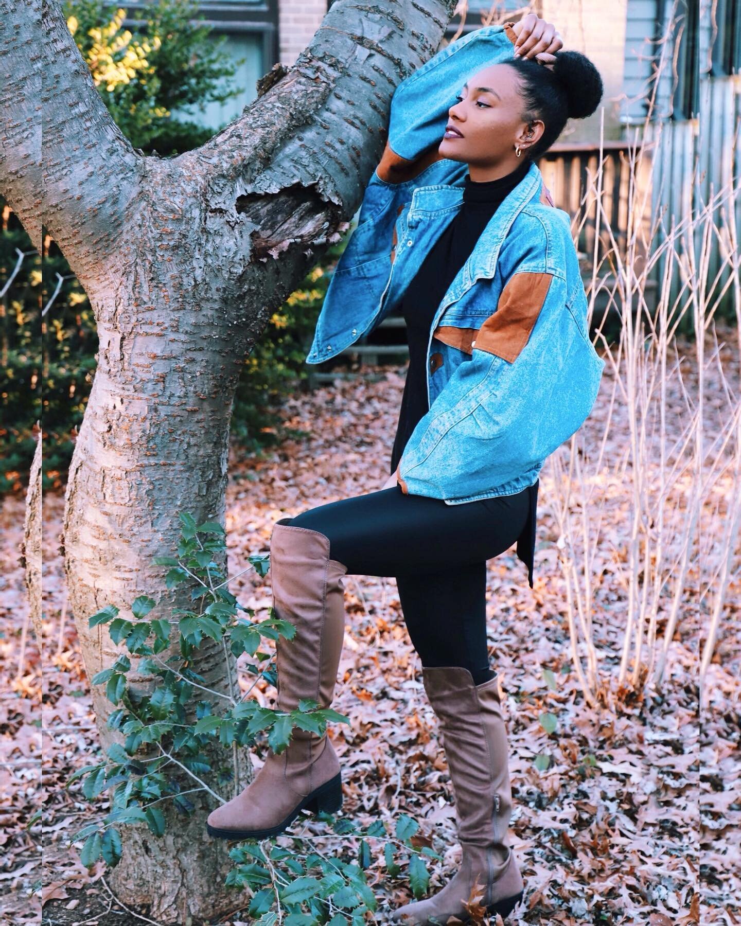Dressed up in my thrifted jean jacket and paired it with these cute Ny&amp;Co suede boots just to drag my mom out for a short walk in the woods yesterday. Naturally, I handed her the camera... you know.. to &ldquo;practice&rdquo; her photography skil