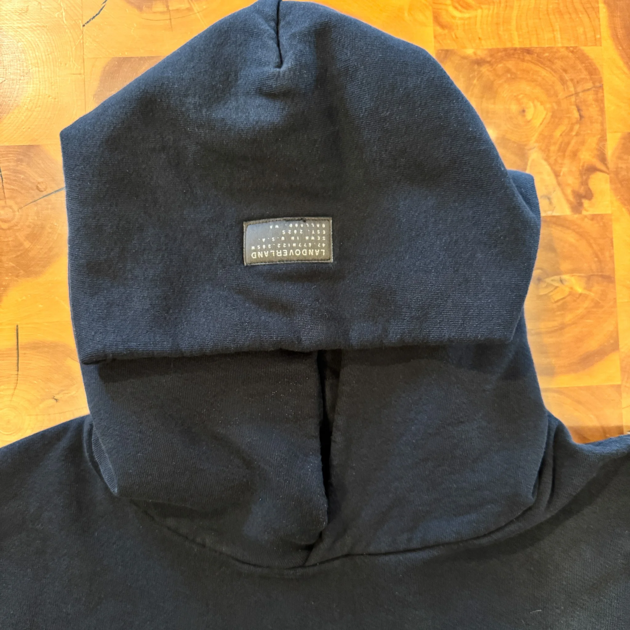 lando Premium Black Hoodie2.jpg