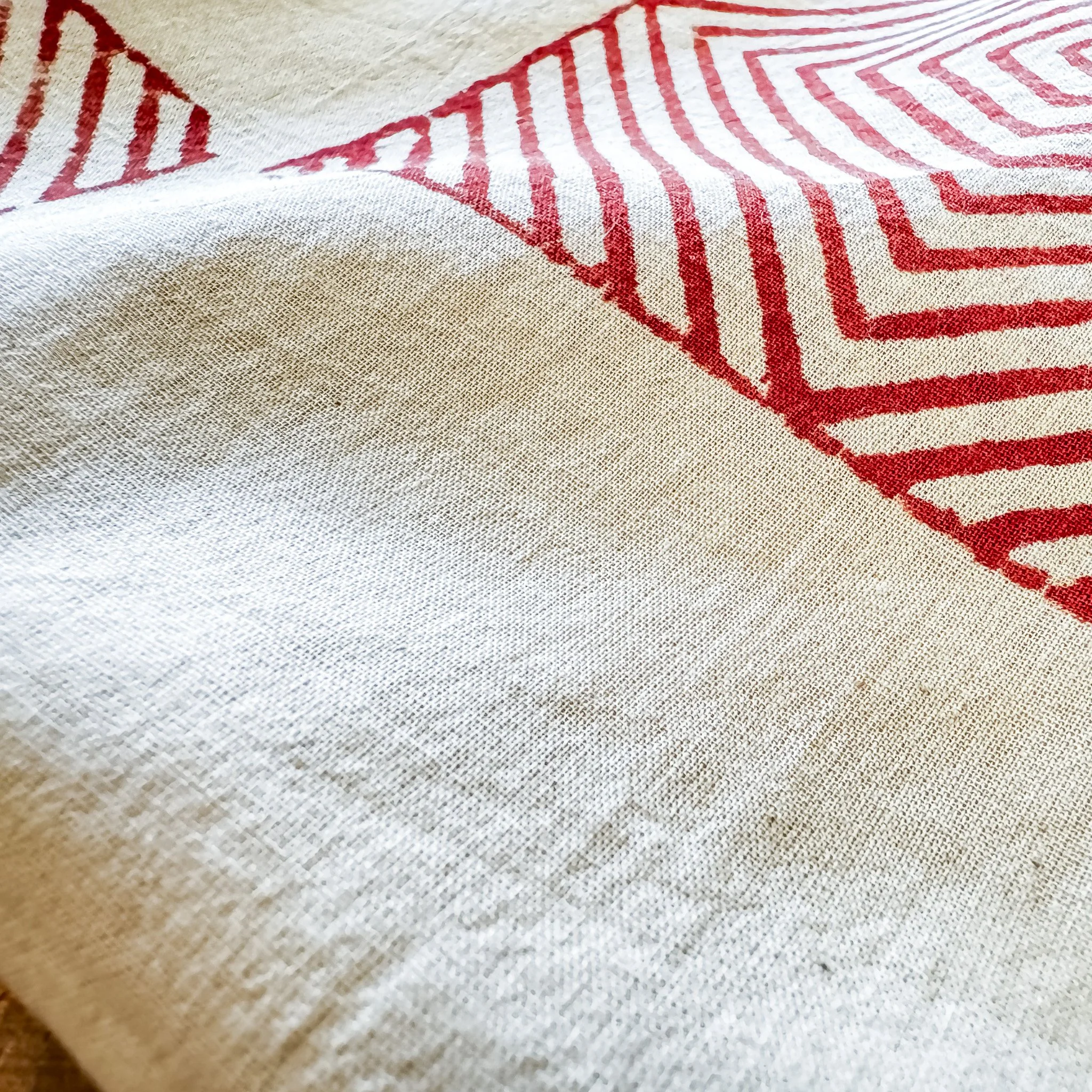 Landoverland Black Red Blocks bandana4.jpg