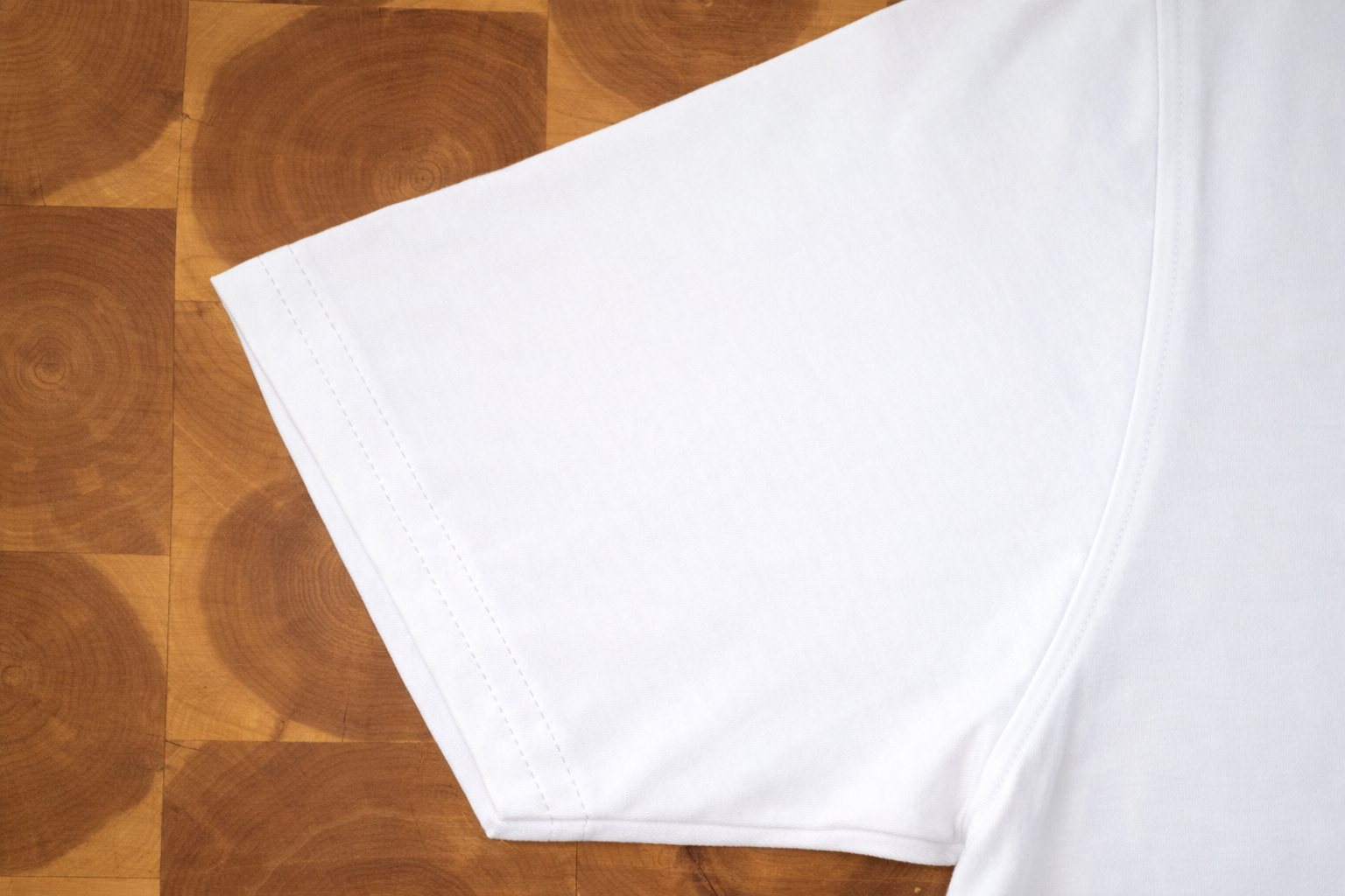 Landoverland Daily Tshirt White3.png