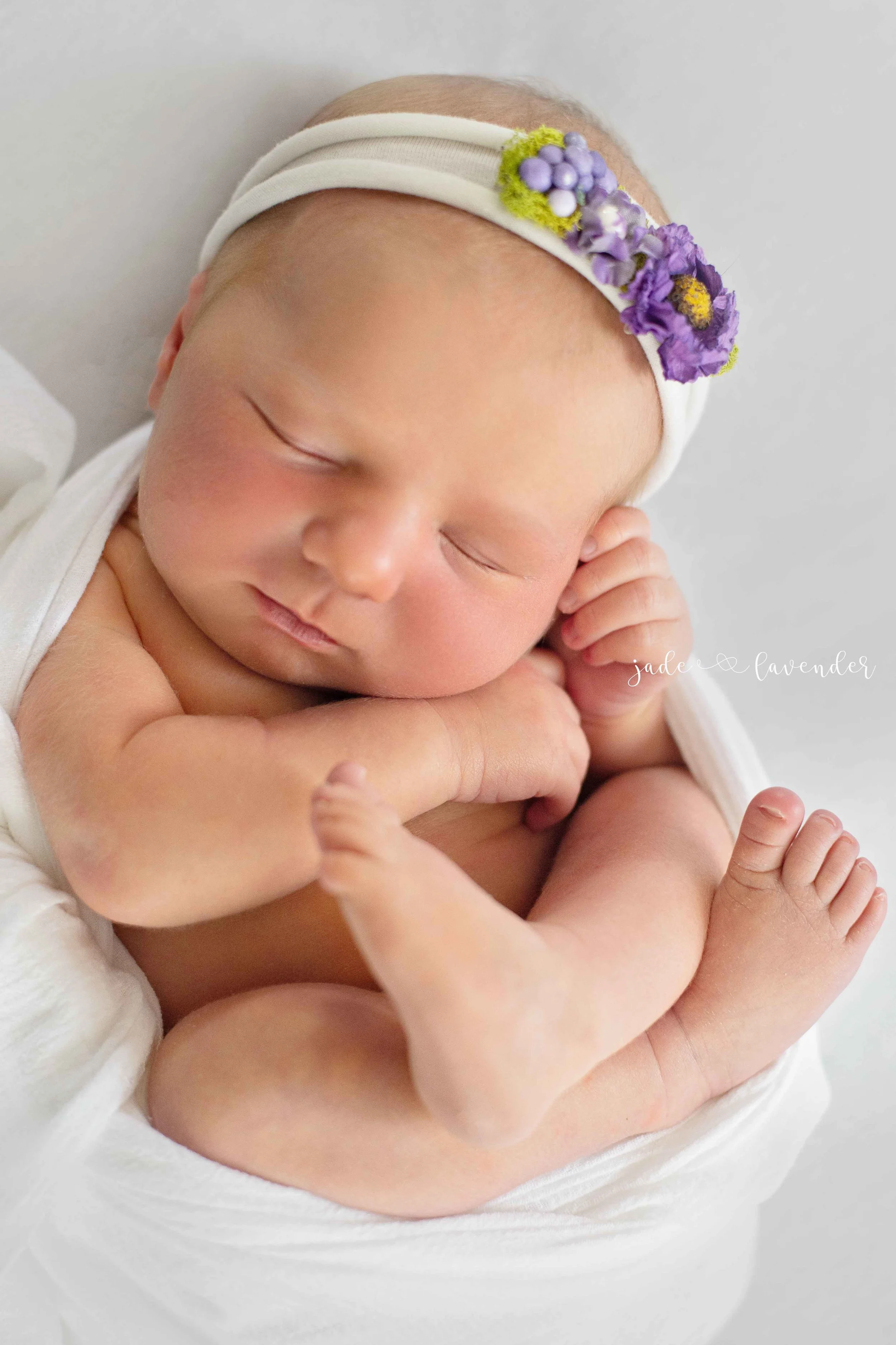 Newborn-photos-baby-photoshoot-spokane-washington-cute-white.jpg