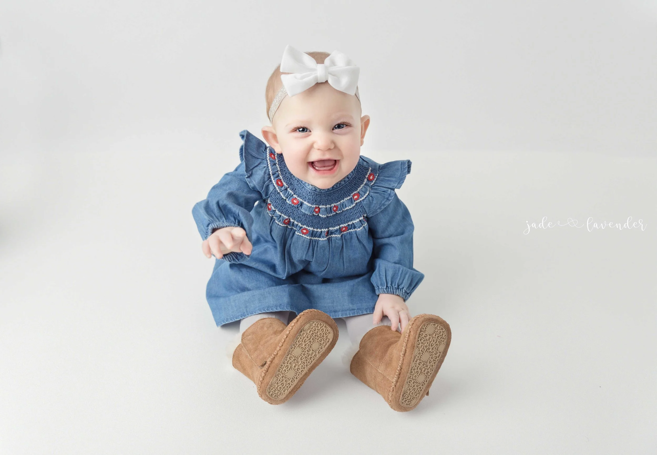 milk-bath-milestone-photos-baby-photoshoot-spokane-washington.jpg
