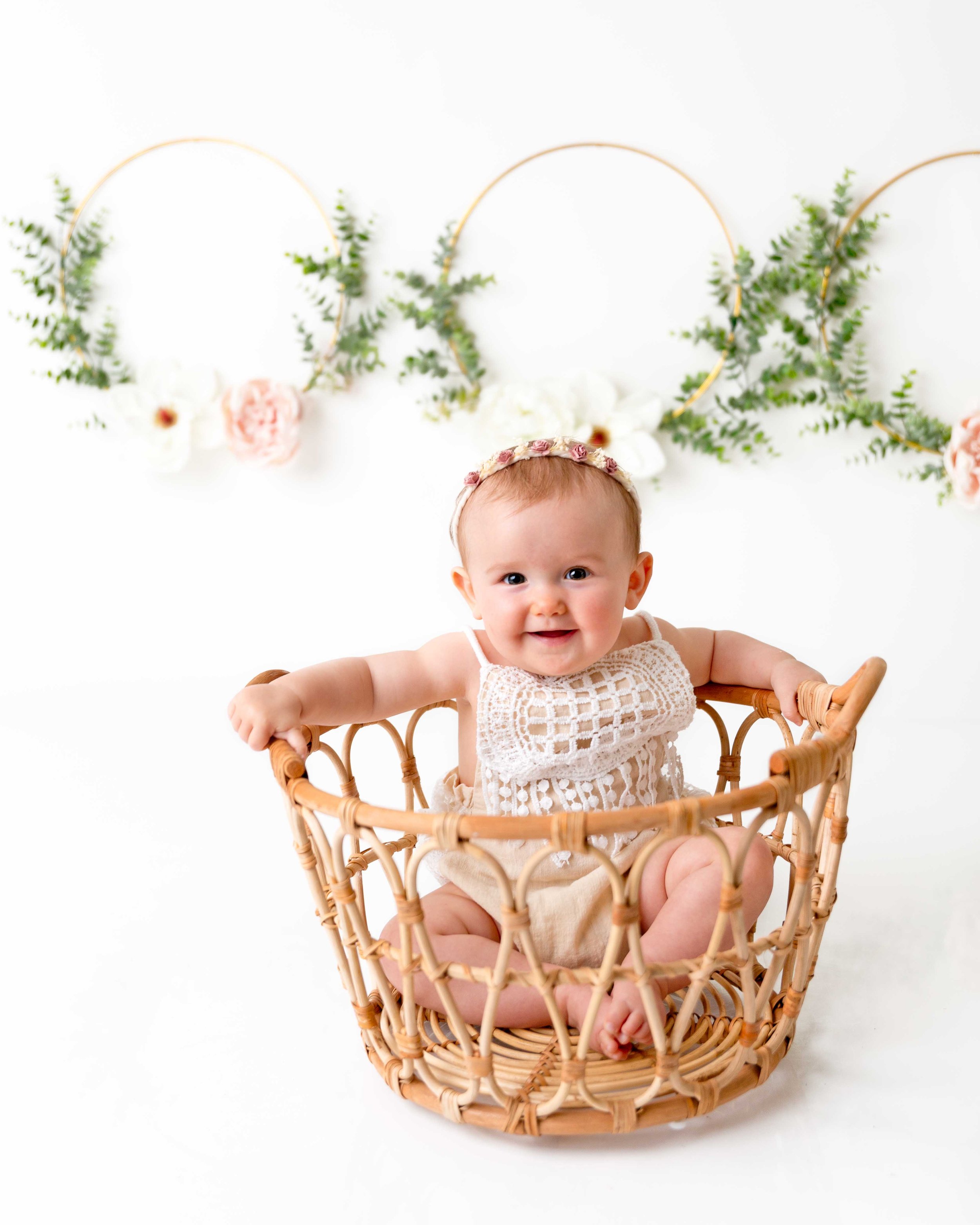 milk-bath-photos-florals-baby-girl-newborn-photography-spokane-washington-3.jpg