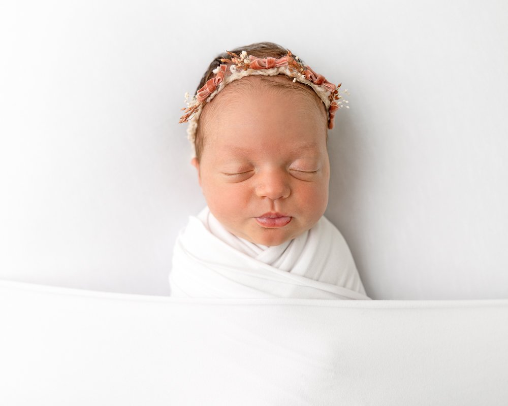 newborn-photography-baby-girl-images-infant-photos-spokane-washington-6.jpg