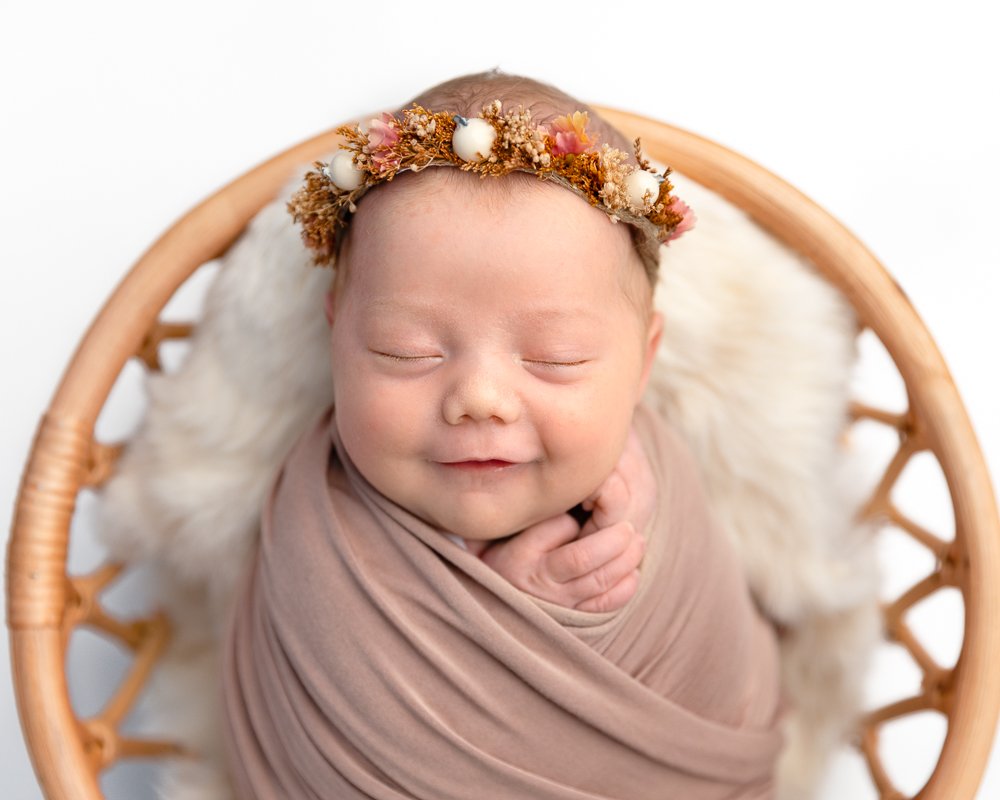 baby-girl-big-sister-photos-newborn-photography-spokane-washington-4.jpg