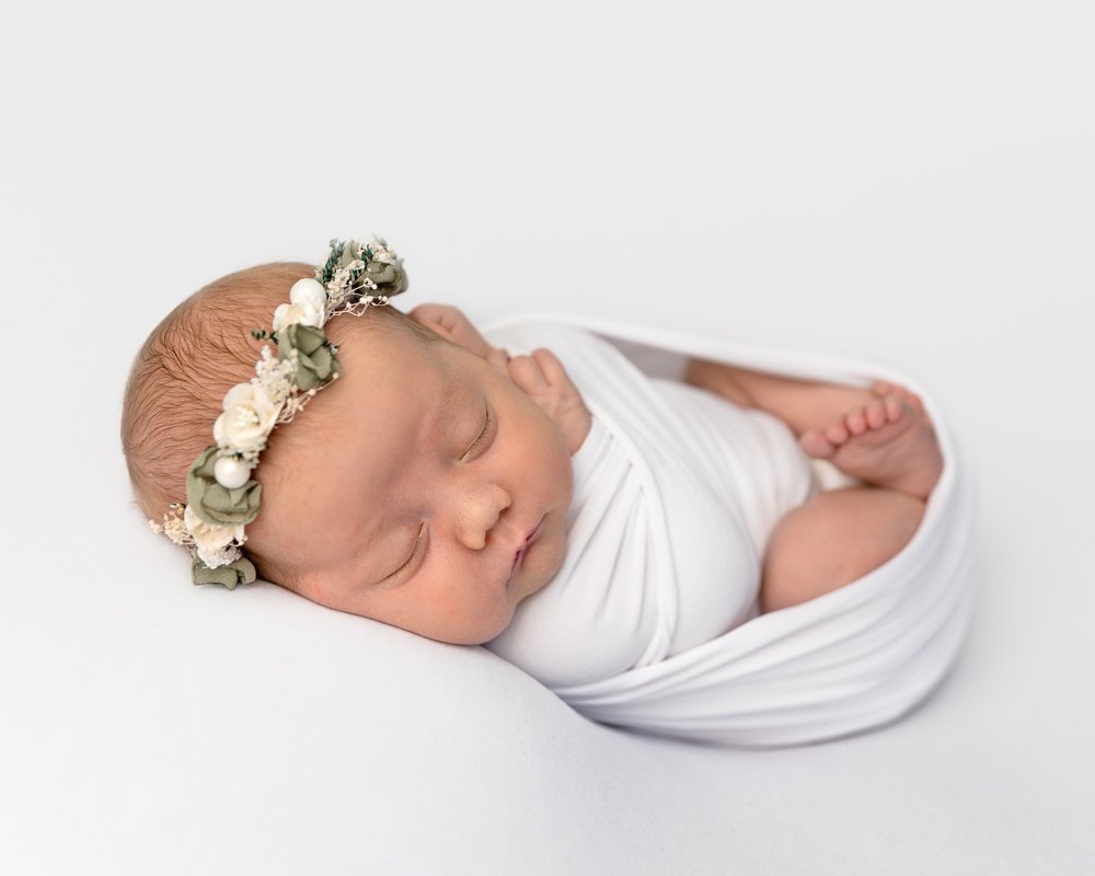 baby-girl-big-sister-photos-newborn-photography-spokane-washington-7.jpg