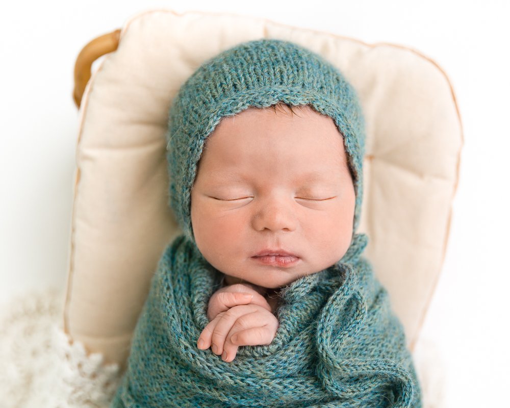 newborn-baby-girl-photography-infant-images-spokane-washington-5.jpg