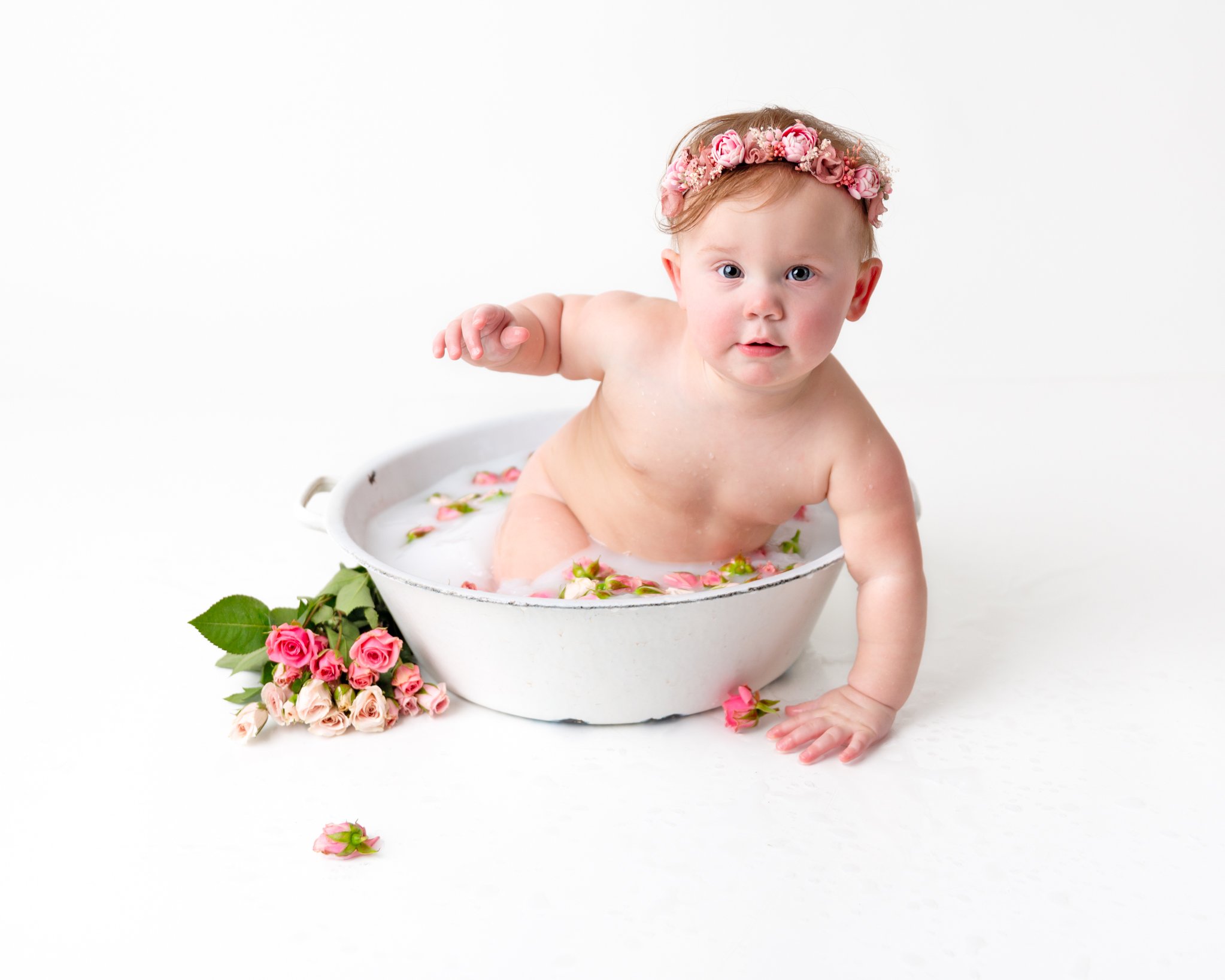 Milk-bath-session-baby-photography-infant images-newborn-photos-spokane-wa-5.jpg