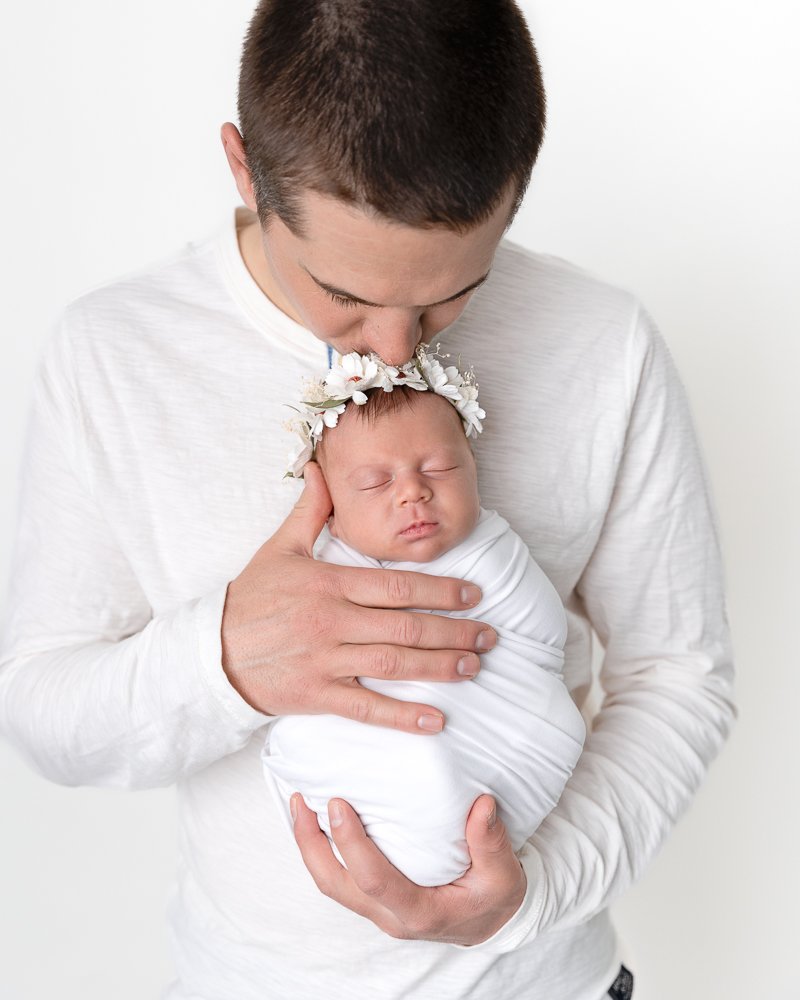 Newborn-baby-images-family-photography-spokane-washington-2.jpg