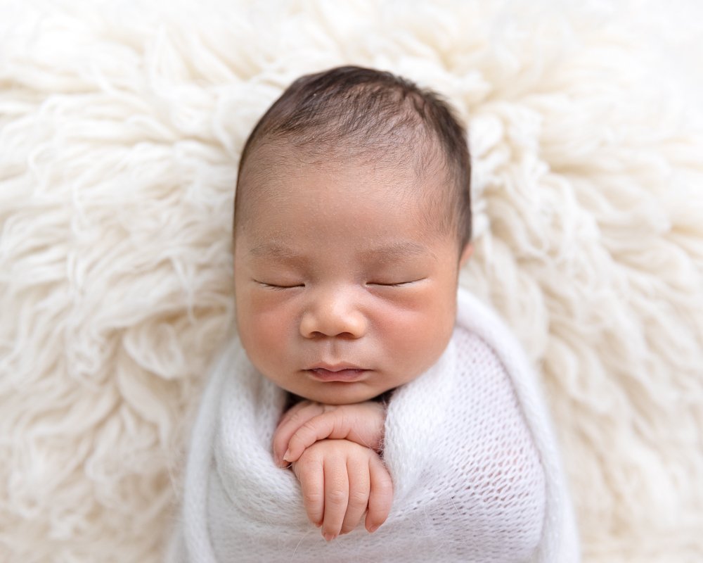 Newborn-baby-boy-images-family-photography-mini-session-spokane-washington-2.jpg