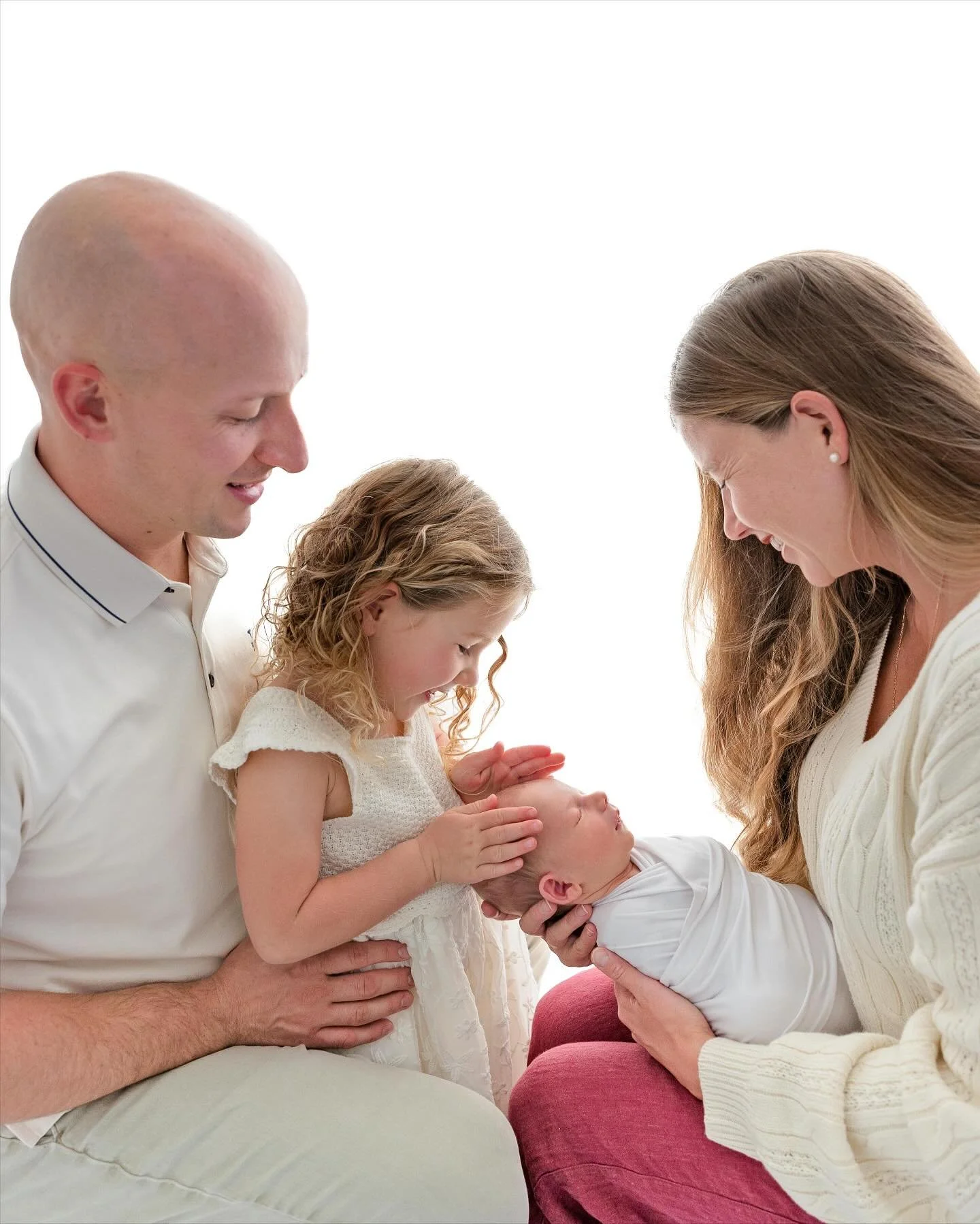 Four hearts, one rhythm &mdash;
a symphony of love,
growing softer and stronger
all at once. 🤍