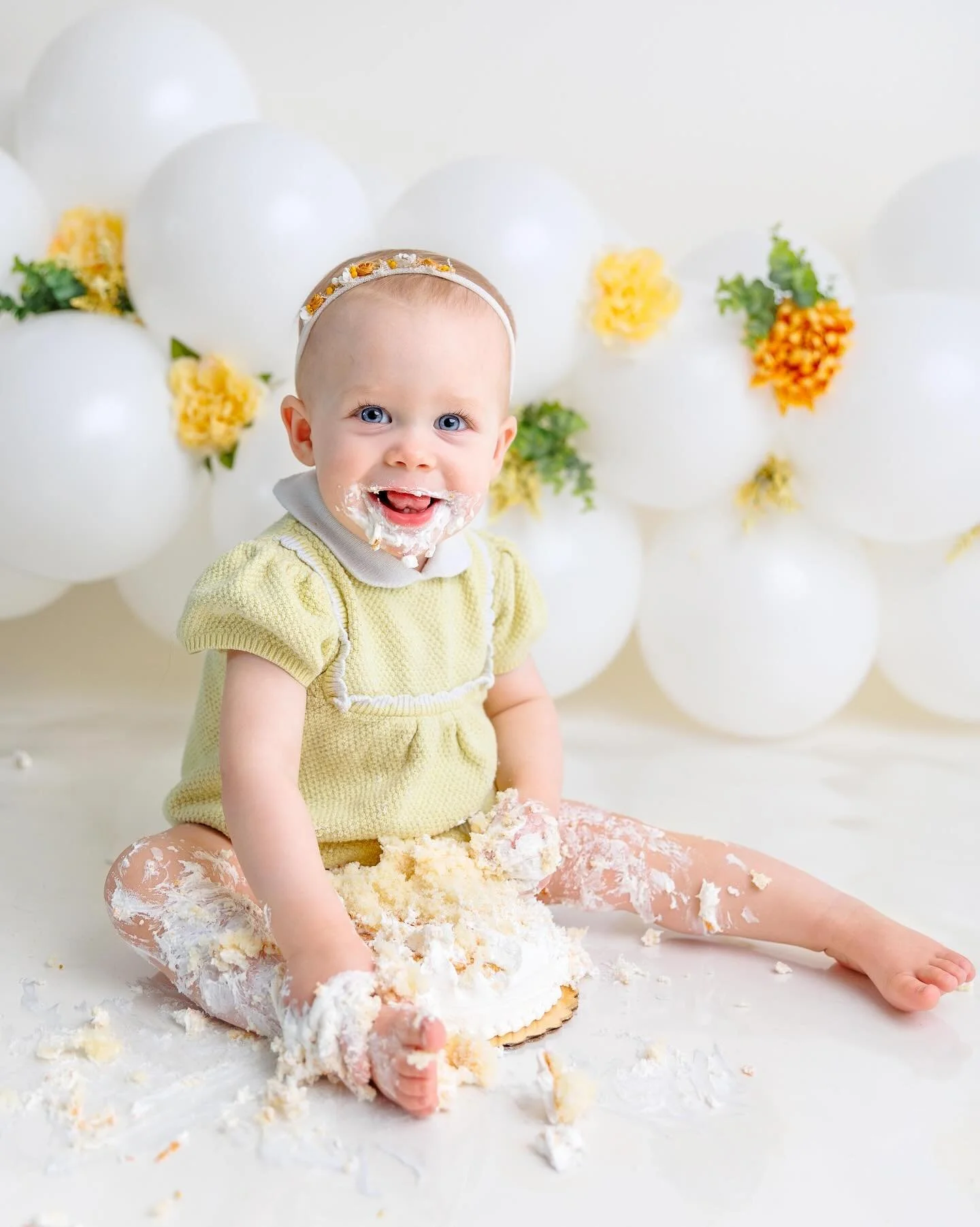 I swear I just took this family&rsquo;s maternity photos and now she is one. 💛🌟