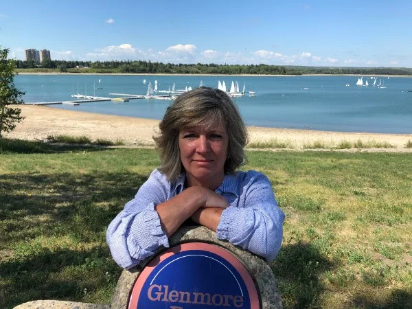 Whitney Issik will bring her policy experience, small business acumen and no-nonsense brand of common sense conservatism to Calgary Glenmore and the Alberta Legislature.