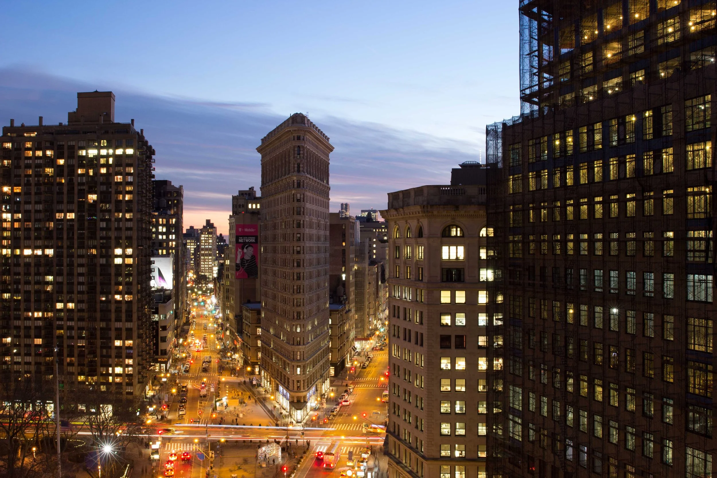 flat-iron-new-york_4460x4460.jpg