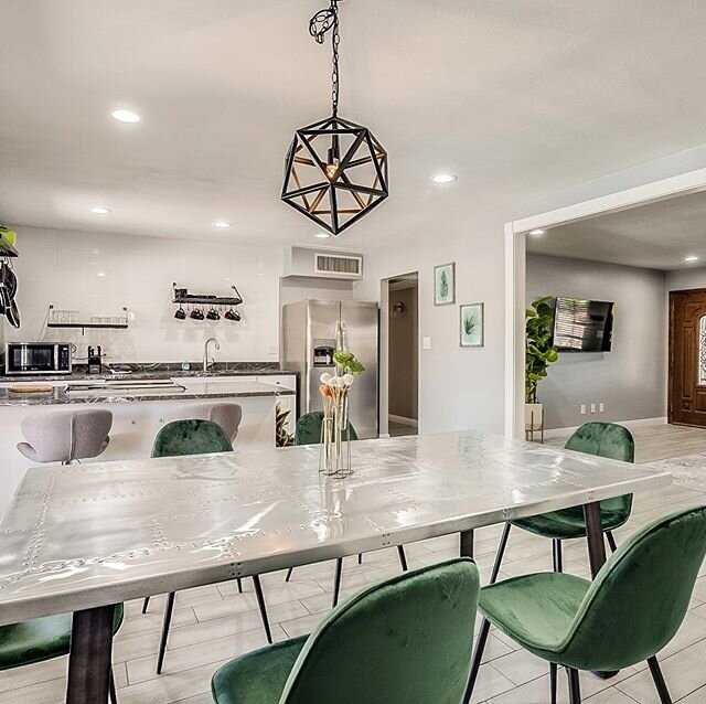 Check out another one of our Airbnb projects funded by a group of Hero investors. #ztactive
.
.
#Airbnb #realestate #scottsdale #arizona #investing #ztactivehero #scottsdaleaz #phoenix #readyfortheweekend #beautiful #vacationvibes #invest #crushedit
