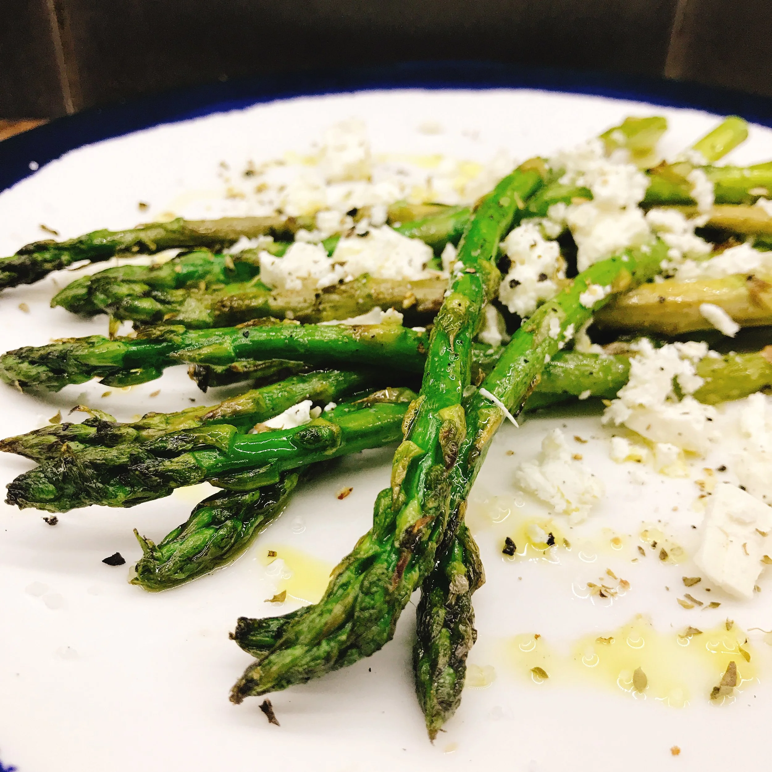 Barbecued Asparagus with feta