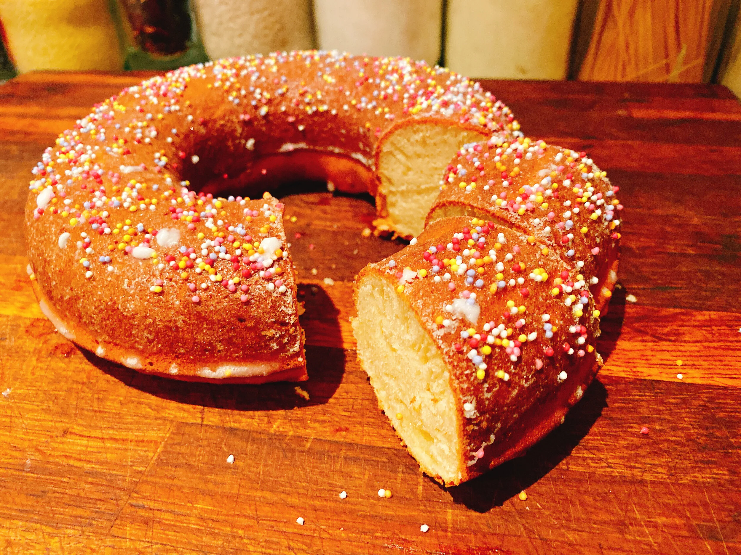 Doughnut Cake