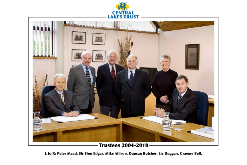 Former Trustees_3 2004-2010.png