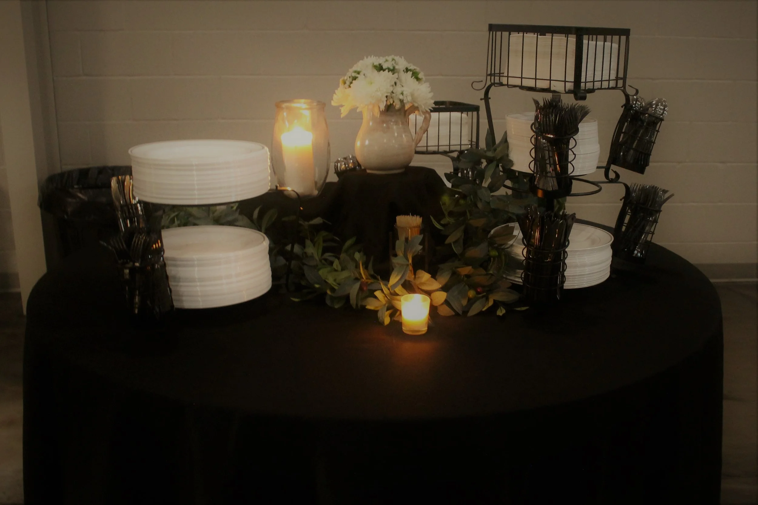 hoy plate table.jpg