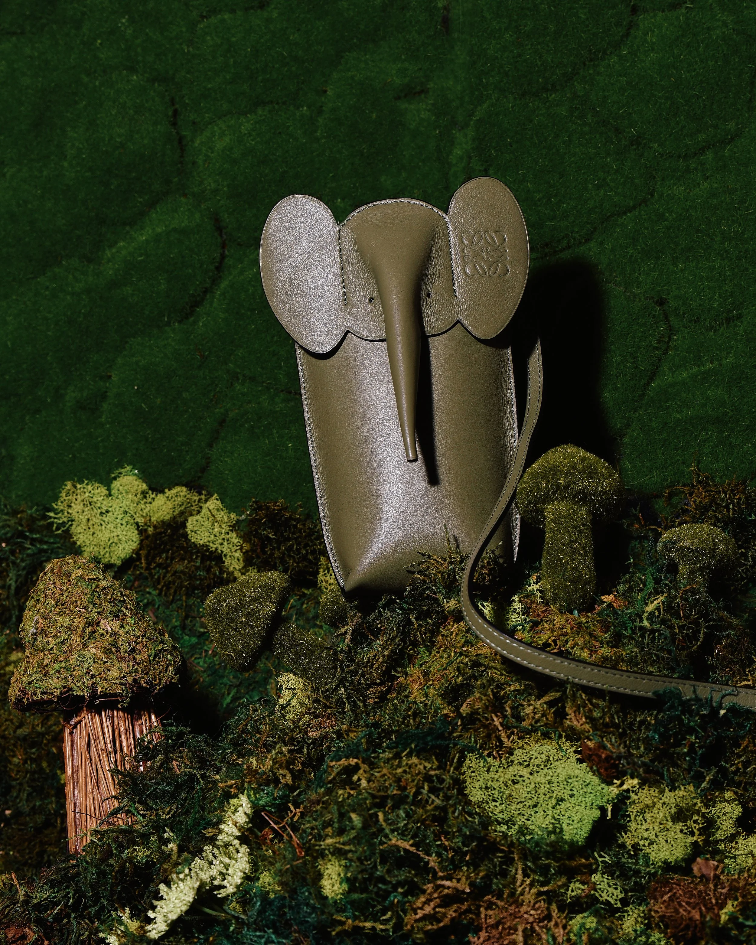 LOEWE-002.jpg