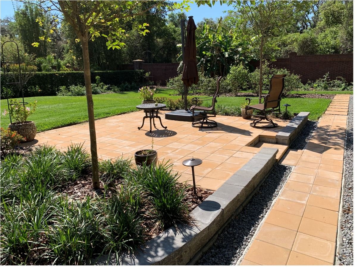 backyard_landscape_design_paver_patio_orlando_earthwise_scott_simpson.JPG