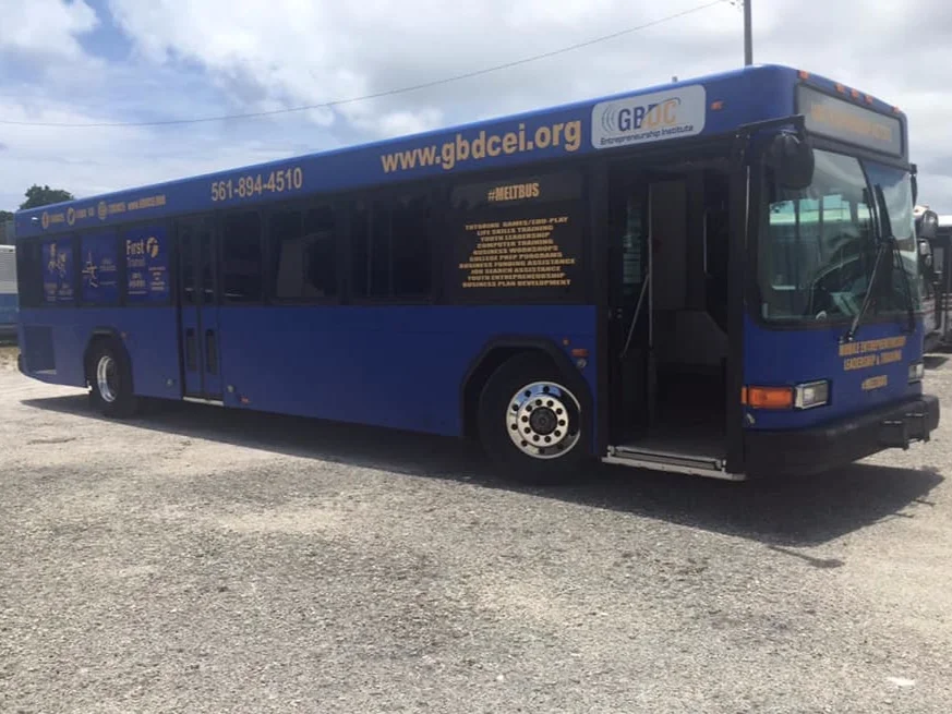 M.E.L.T Bus - GBDCEI