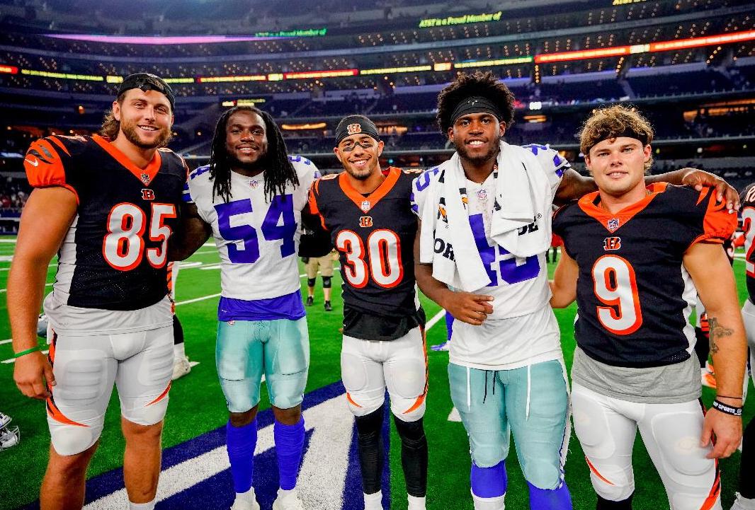 This Happened: Five AWP Sports Alumni Take a Professional Picture