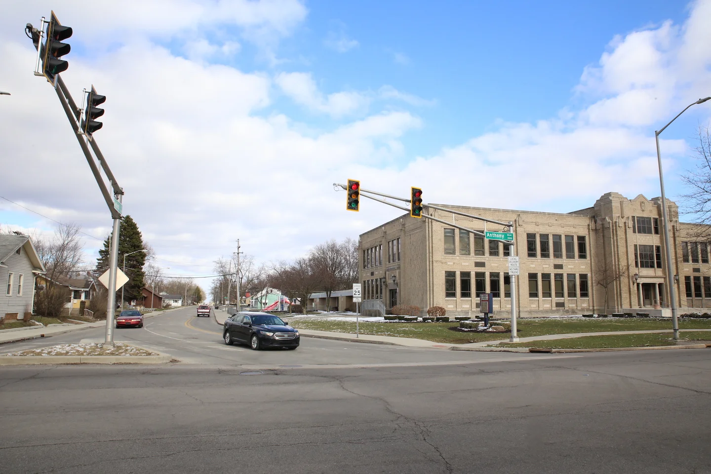 The State of Here to There: A Business Retrospective about the Stretch of Oxford St. from South Anthony Blvd. to Warsaw St.