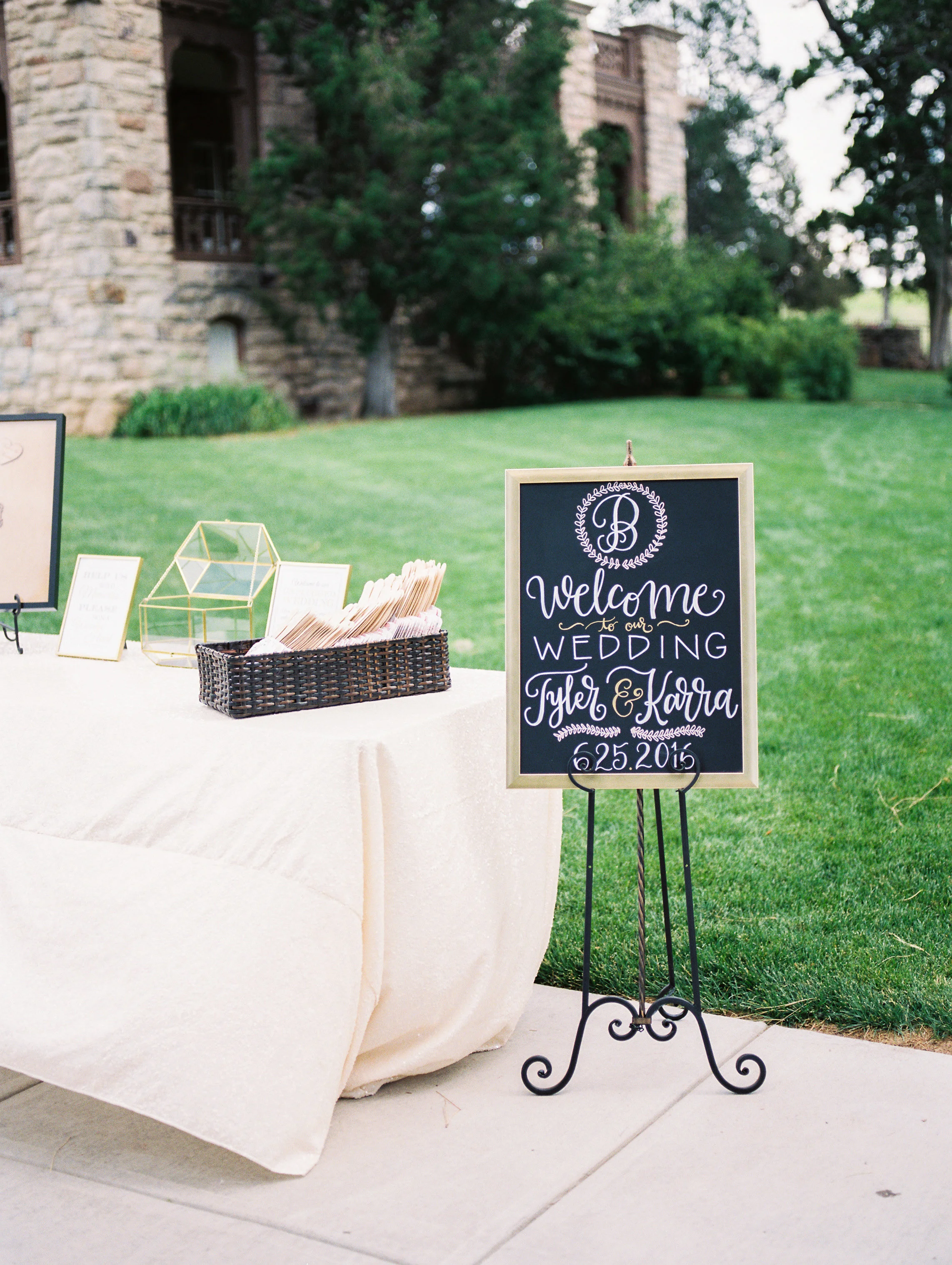 Beautiful-Classic-Mansion-Wedding64.jpg