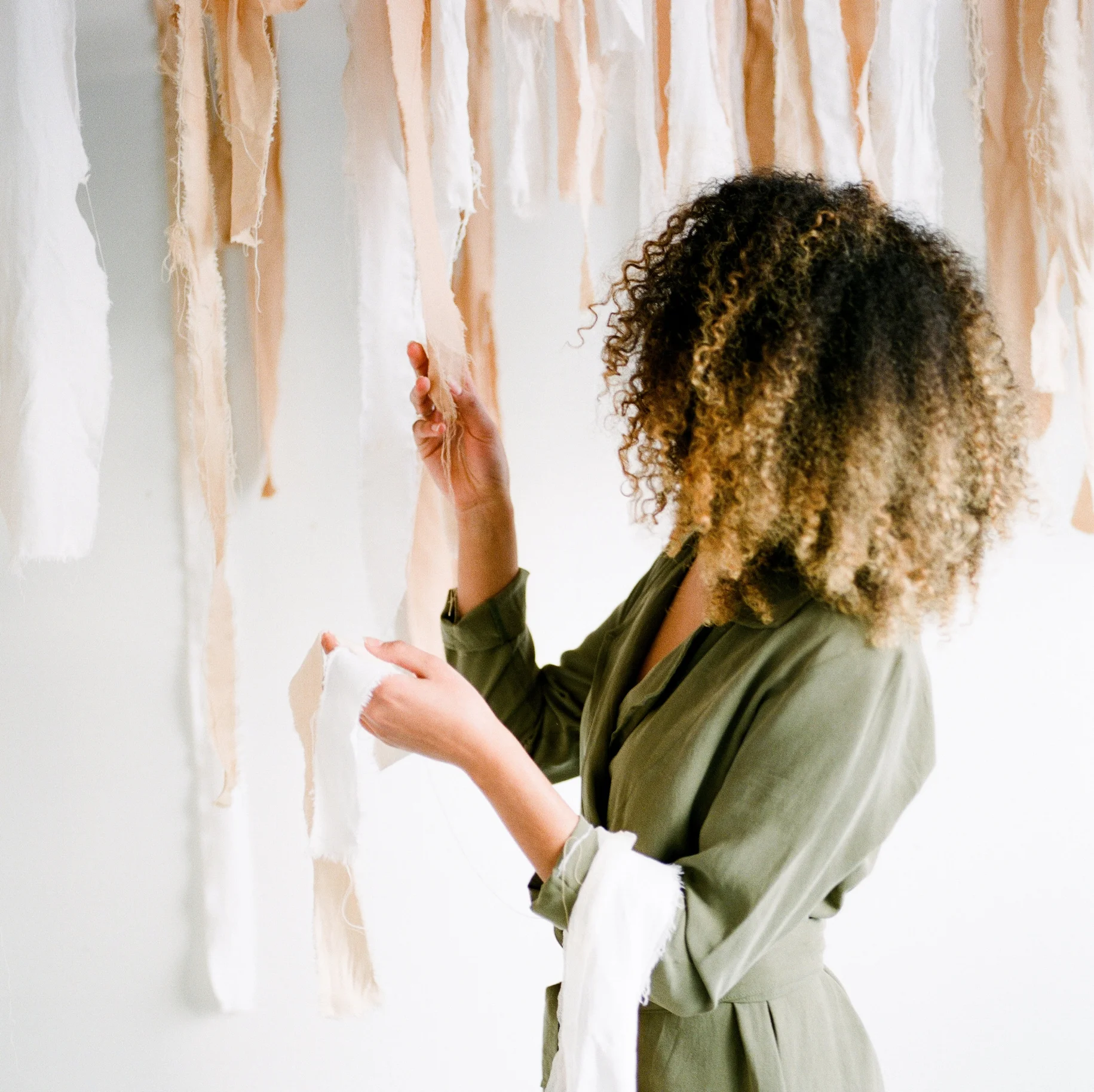 Minimal-Organic--Wholistic-Brand-Workshop-Promotional-Shoot101.jpg