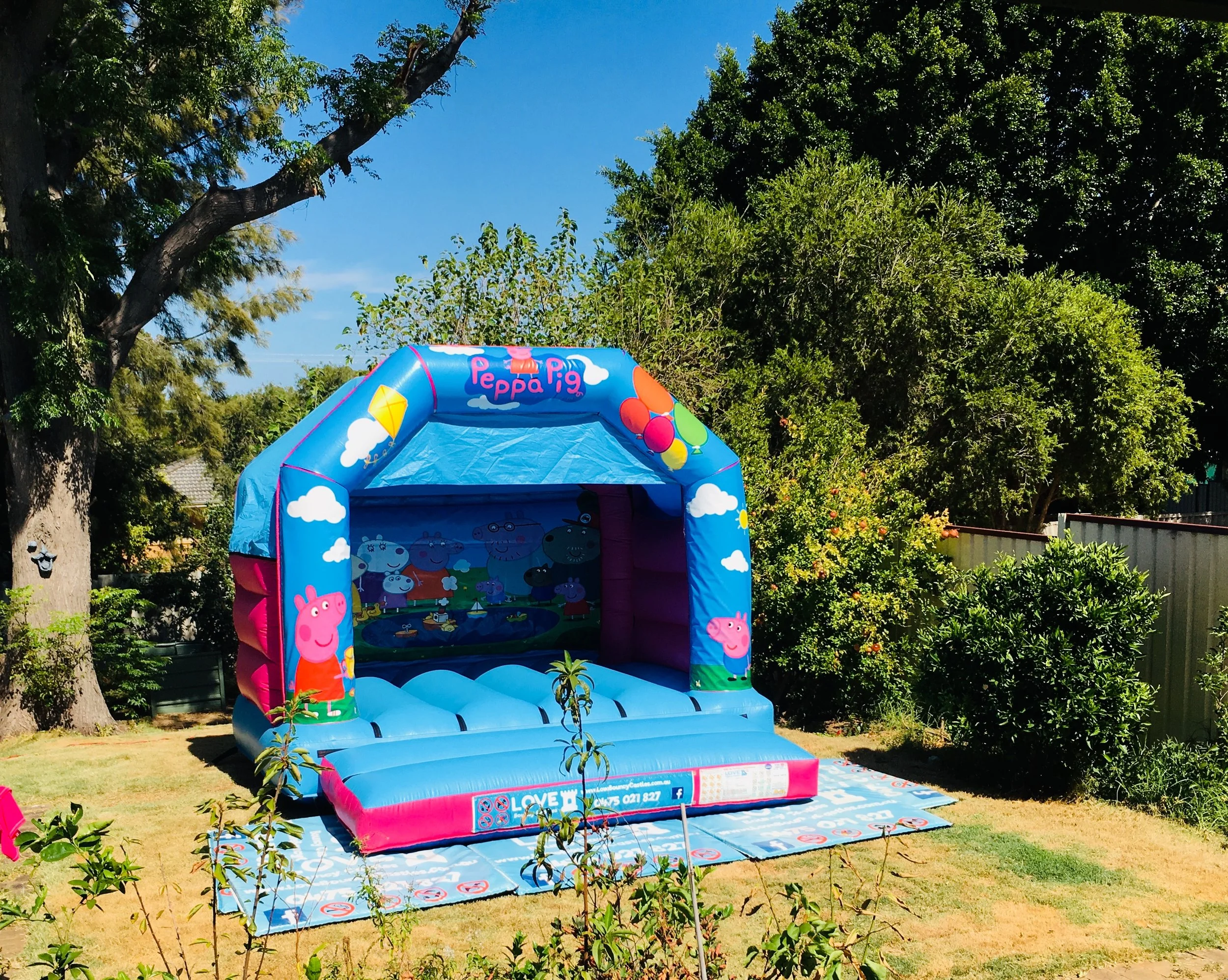 Peppa Pig Bouncy Castle Hire Perth