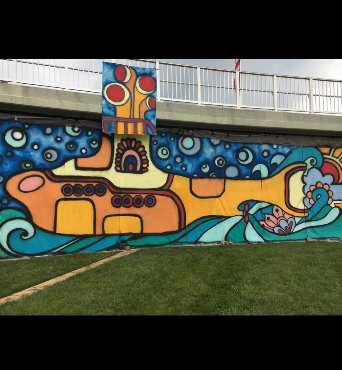 Remember our giant paint by number Yellow Submarine at the festival? 

Some people say being at #AROTR is like living in a yellow submarine all together now with all our #Beatle friends! 

The Yellow Submarine album was released Jan 13, 1969. 

#yell