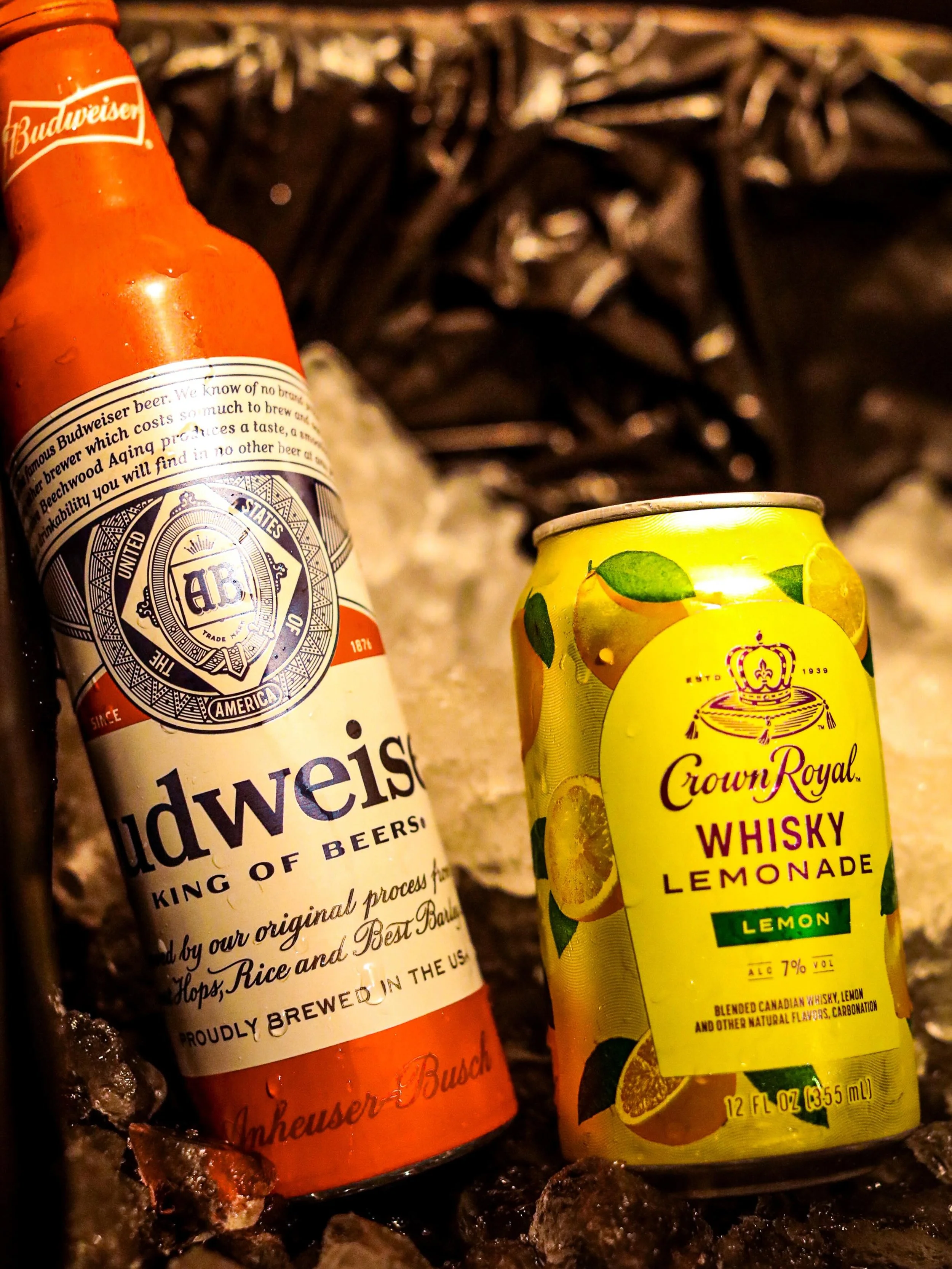 Make sure you stop by one of our bars before the night end to grab some Budweiser or Crown Royal Whisky Lemonade, or whatever you may fancy !! 🍻
📸 @emilygrace.photo 
#arotr #budweiser #crownroyal #alcohol #musicfestival