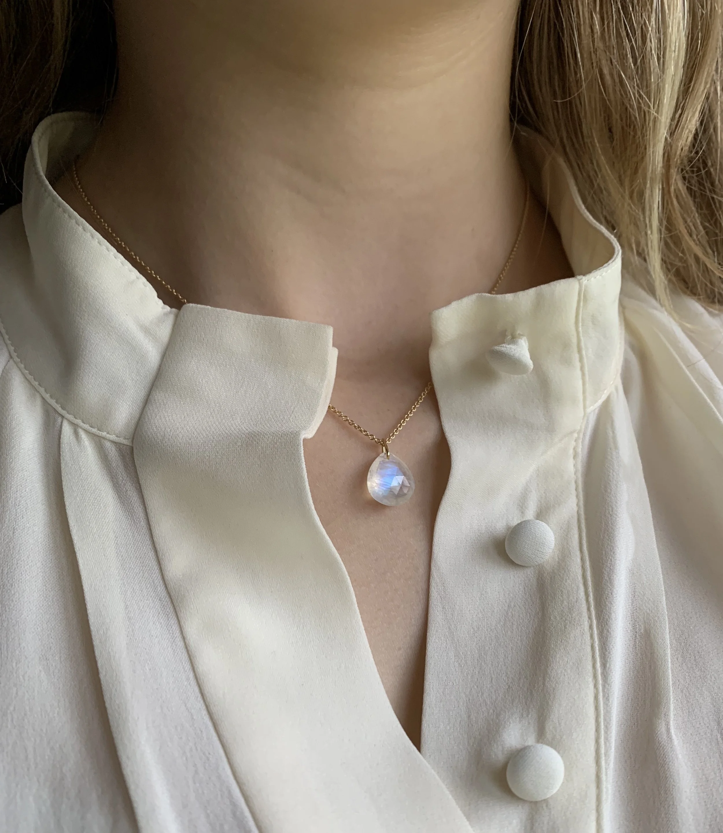 Rainbow Moonstone Pendant (Copy)