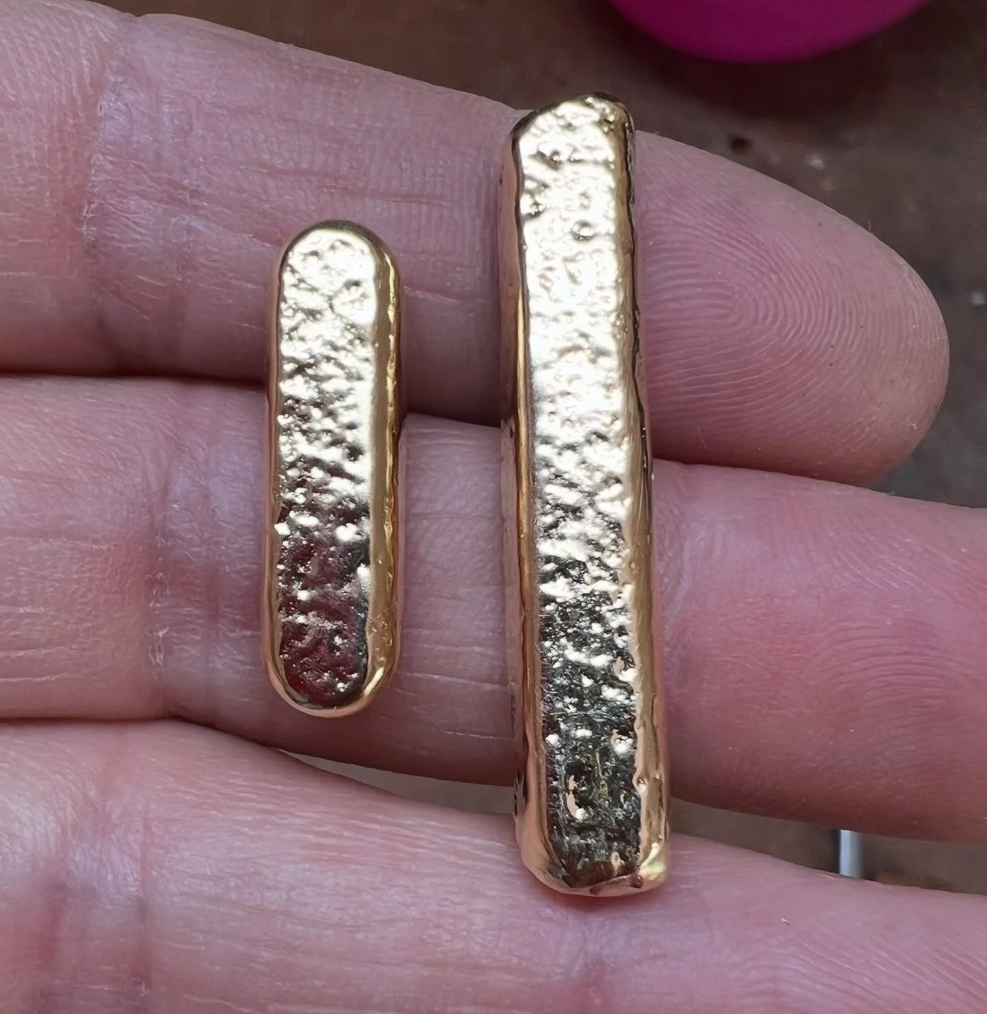 Gold Alloys- Recycling my scrap gold into new form so I can re use &hellip;

#recycle #gold #goldalloy #goldforming #cassiajewellery #reusescrap #golddust
