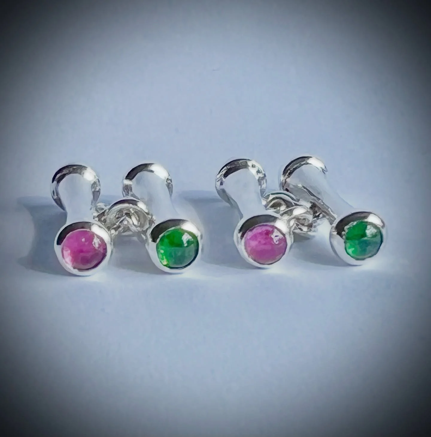 Have some custom colour gemstone made for your boys πππ♥οΈ 
Ohhh cabochon diamonds would be AMAZING!!!
#custom #cufflink #bespokecolourgems #bespoke #cufflinks #cassiajewellery