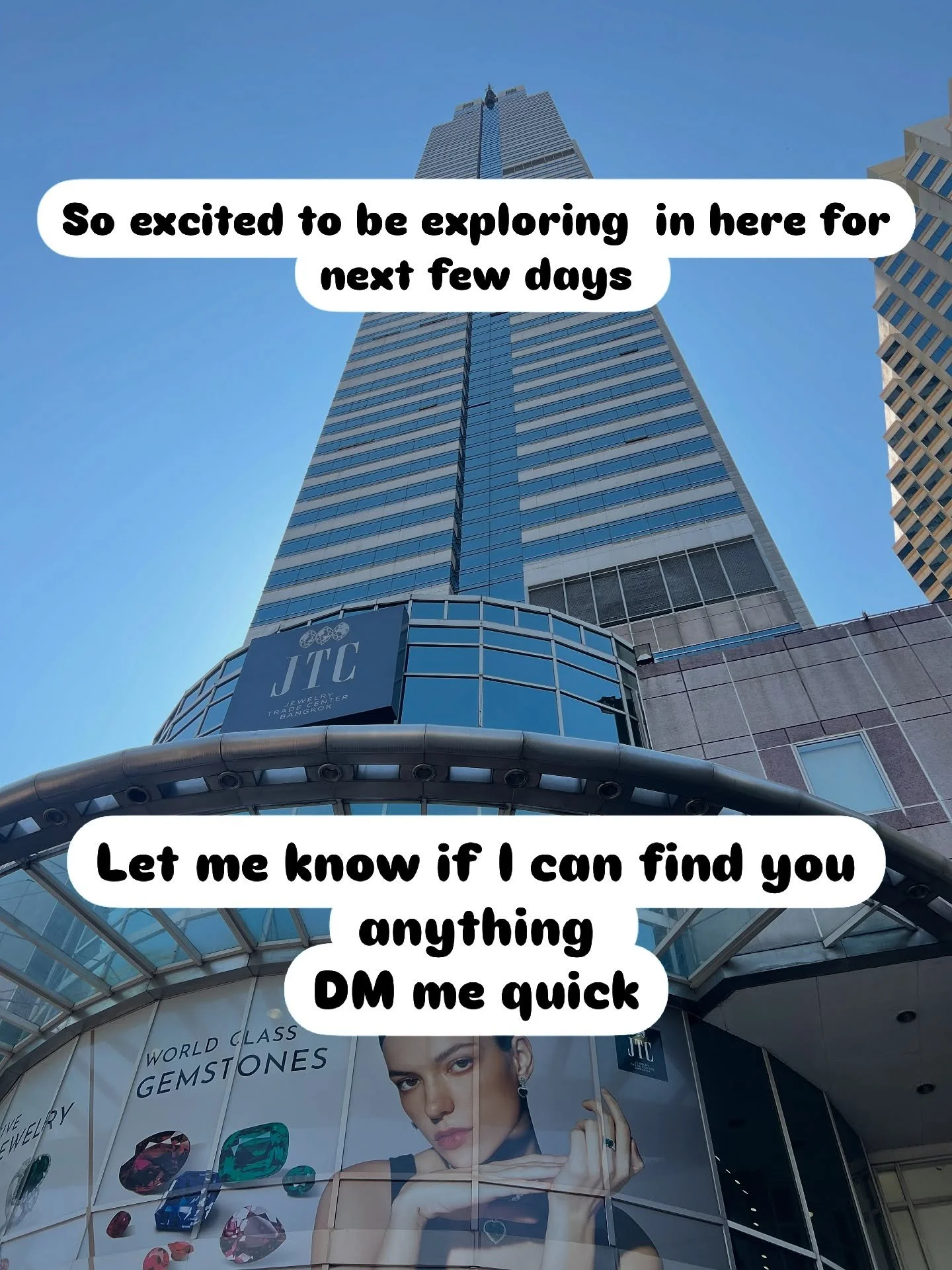 So good to be here&hellip;.
Exploring and doing a recce of Bangkok gem dealers ! 💎💎💎💎

#lovemyjob #gemstones #commisionsopen #bespokejewellery