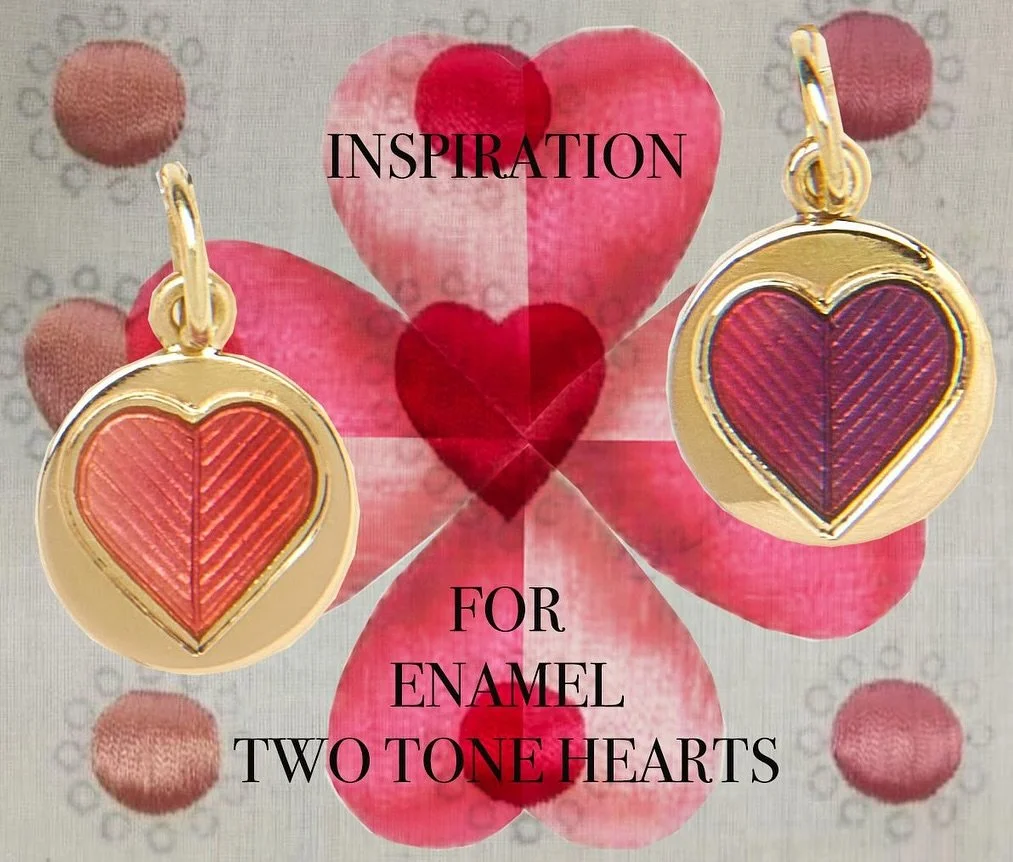 My little cute two tone hot enamel hearts on solid 18k yellow gold - Only a few left 💚🧡

#enameljewellery #hotenamel #enamelheart