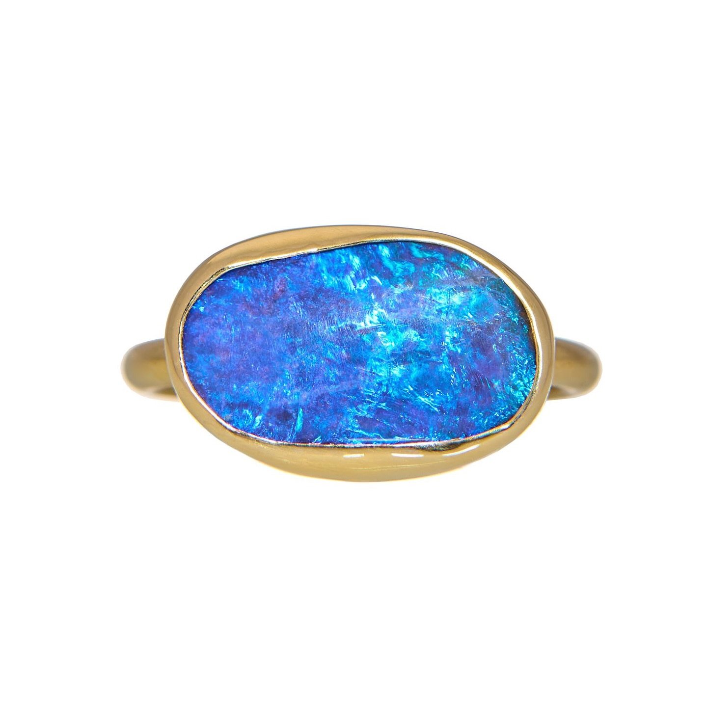&ldquo;You won&rsquo;t believe this is a natural stone.&rdquo;🩵

An extraordinary Australian boulder opal, alive with electric blues, simply framed in gold so the stone speaks for itself.

#opal #boulderopalring #opalring