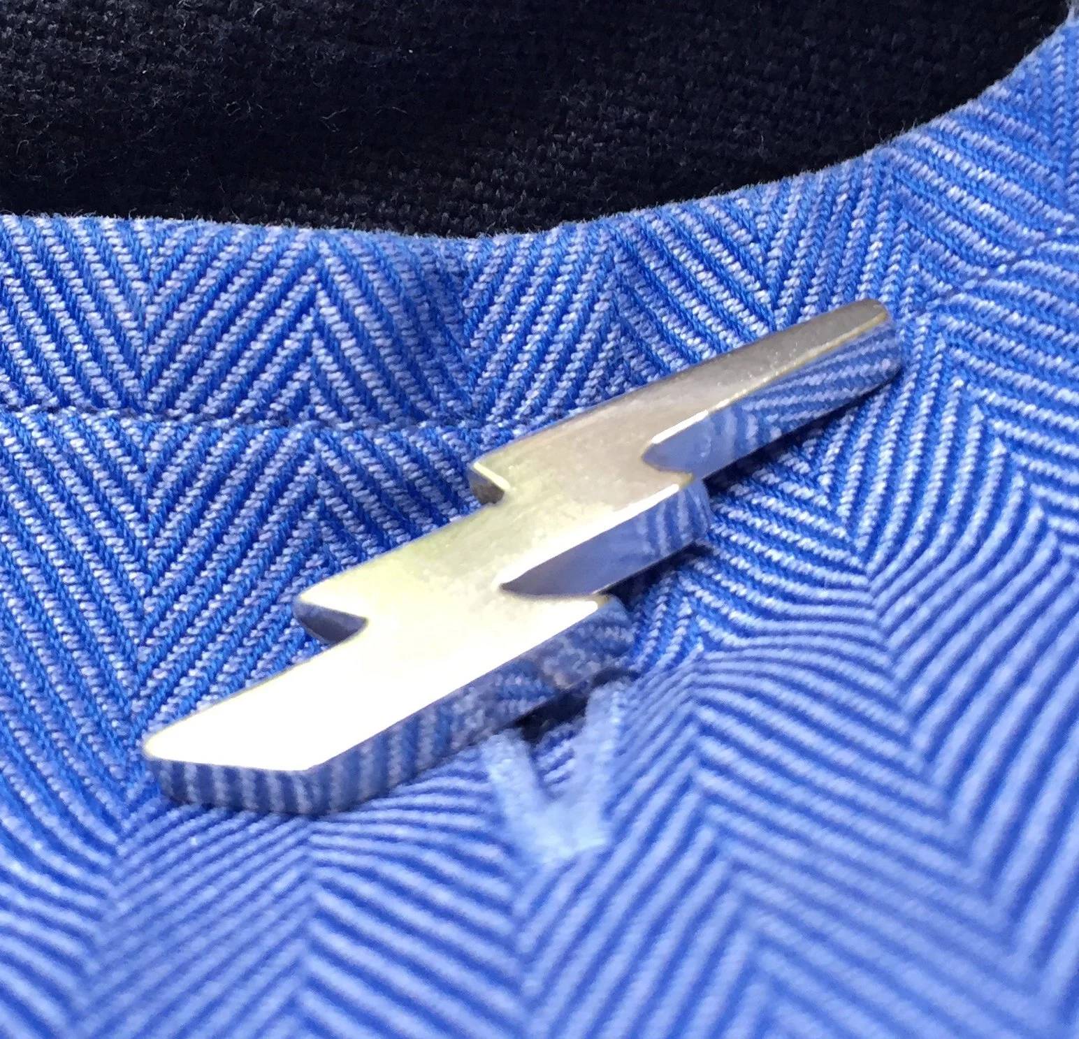 solid silver bolt cufflink