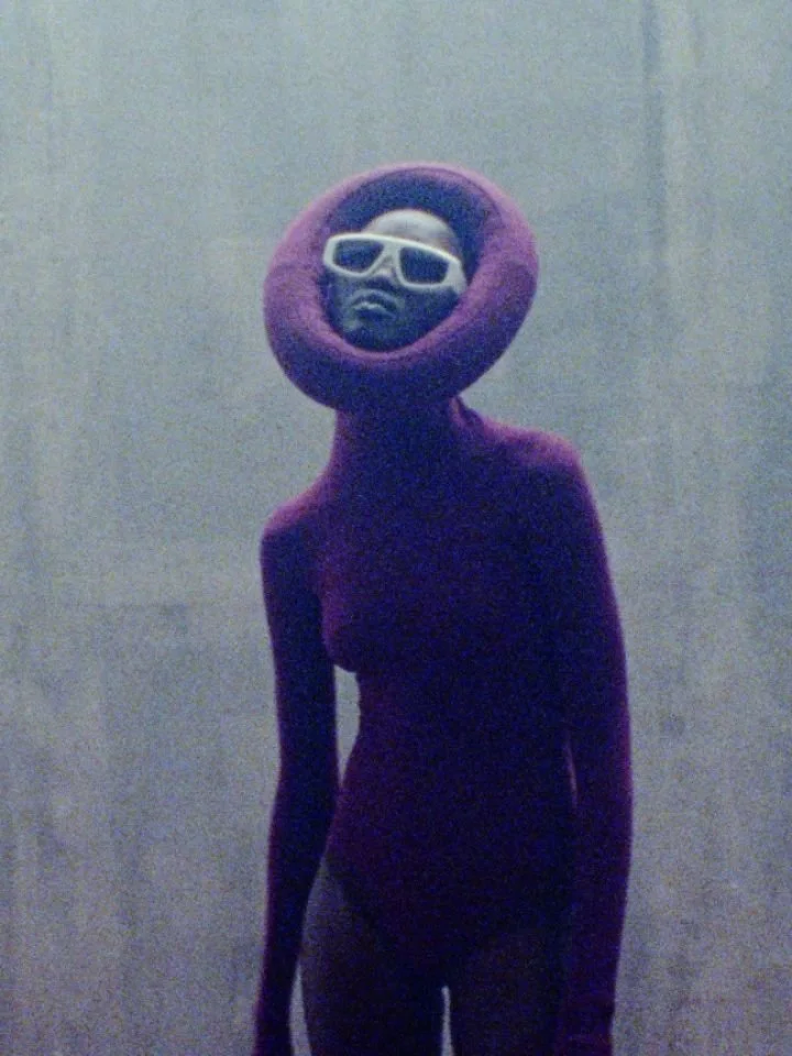 New work for @numeromagazine is out! Thank you to the fantastic team whose vision shaped the entire concept, and a special thanks to @martarodyk for helping me that day ❤️

Photography: @gusandlo 
Styling: @afronando 
Model: @abenynhial at @mmanageme