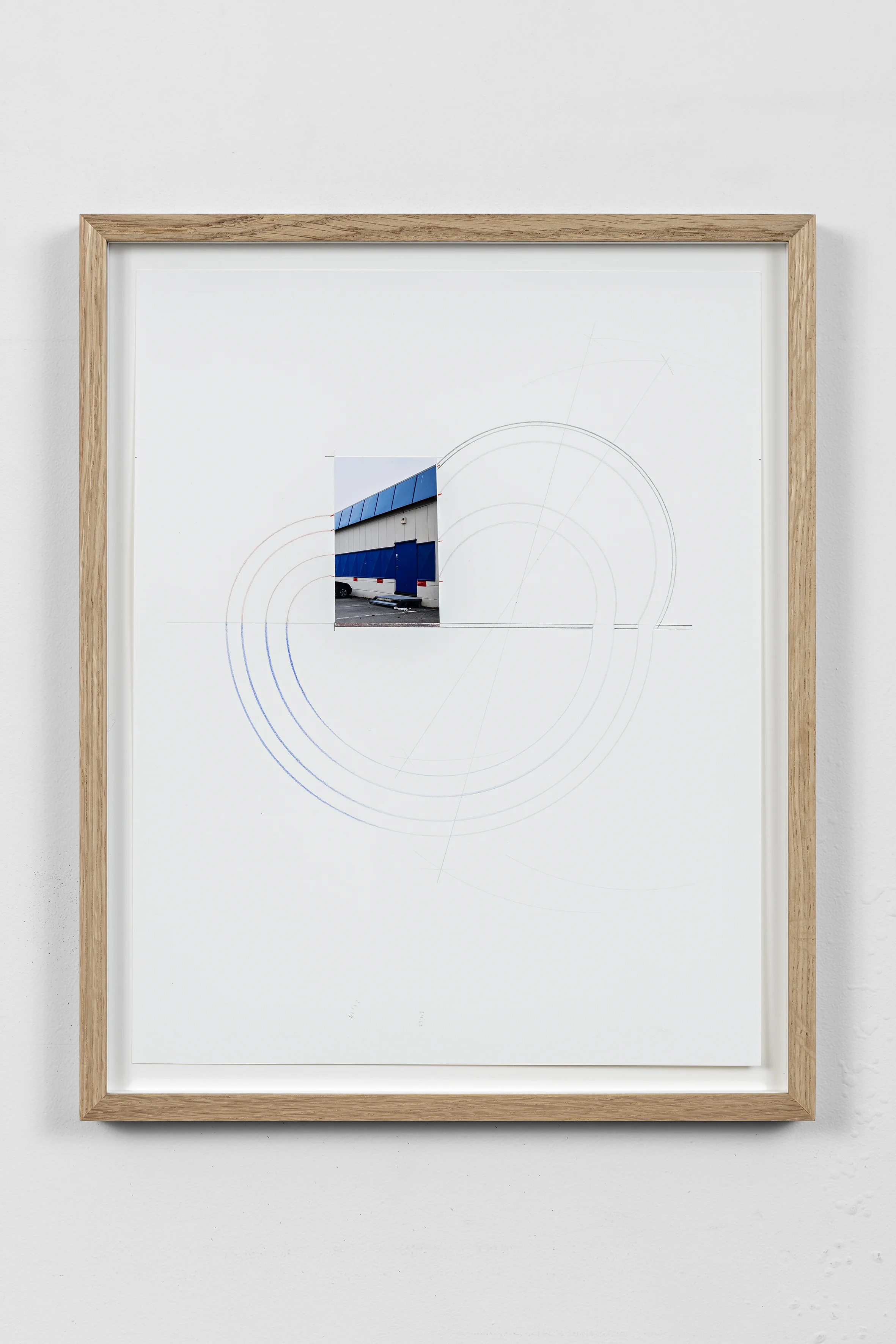 Sample Manipulations V, c-print and pencil on paper, 35,6 x 28 cm, 2017.