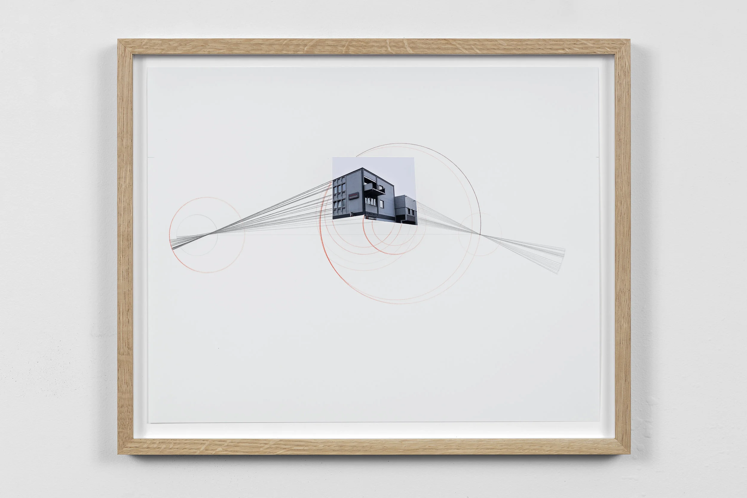 Sample Manipulations XII, c-print and pencil on paper, 28 x 35,6 cm, 2017.