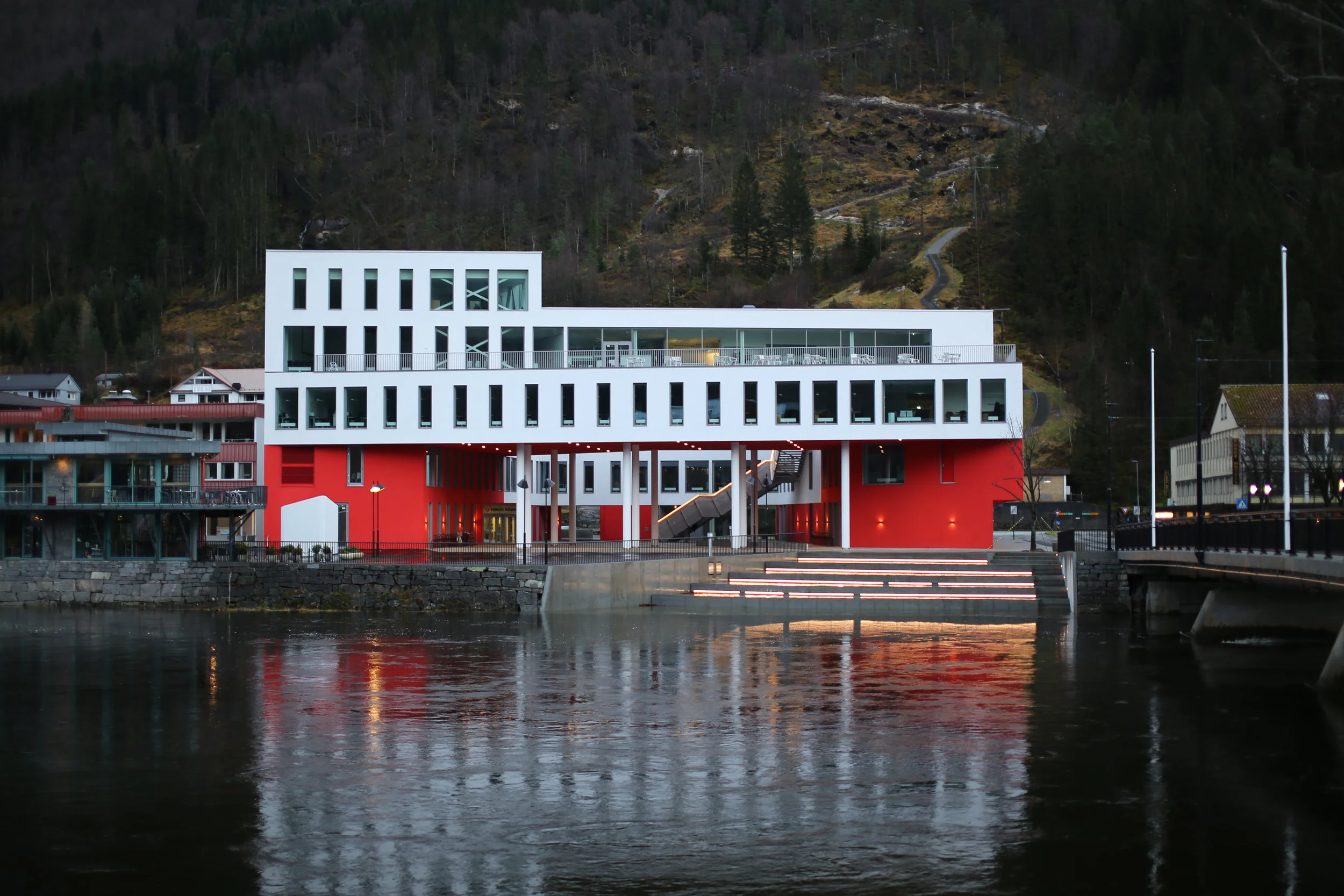  Førde Town Hall by Mestres Wåge Arquitectes 