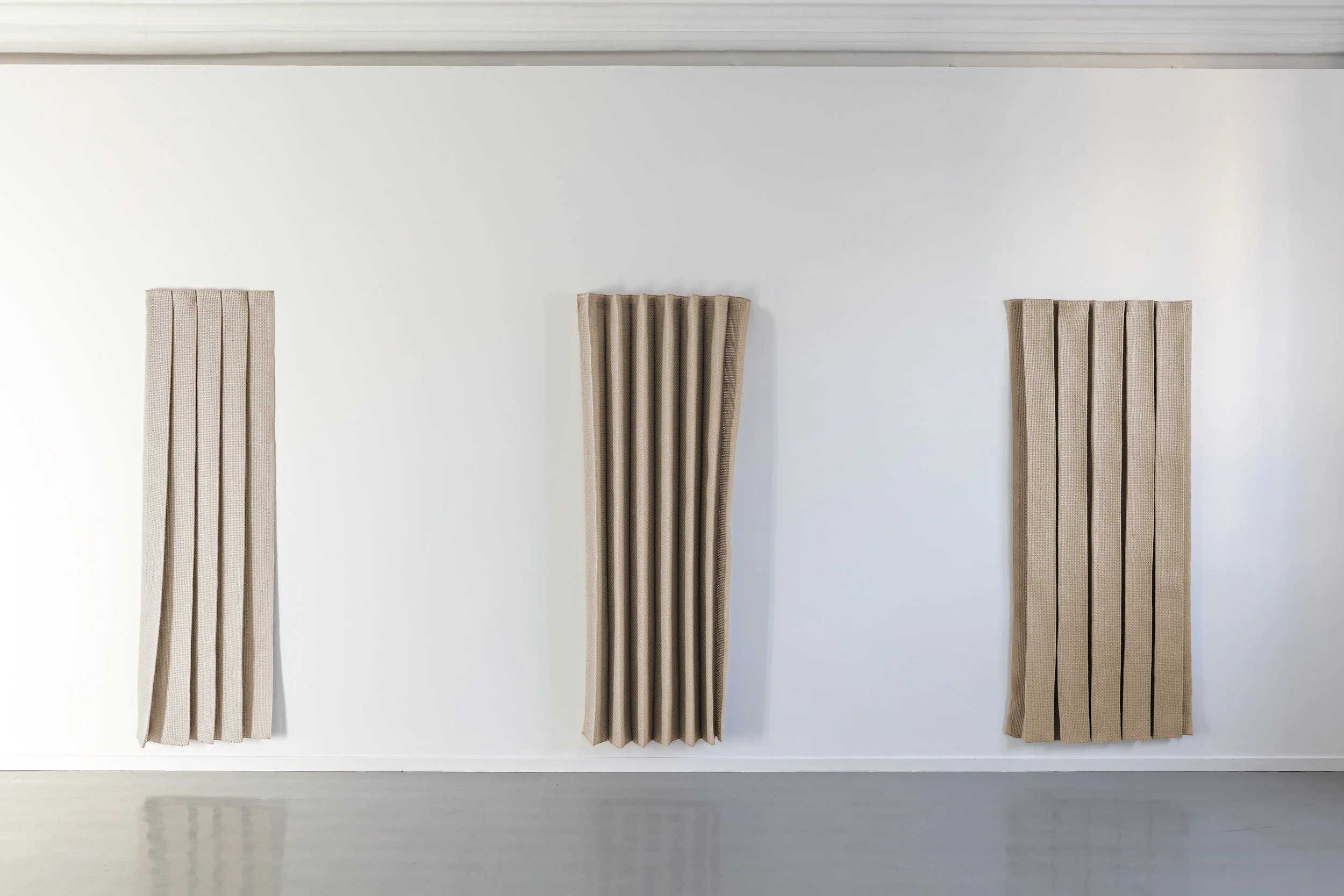 Cladding I-III, jute, 2017.